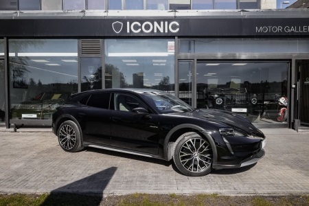 PORSCHE TAYCAN 4 CROSS TURISMO