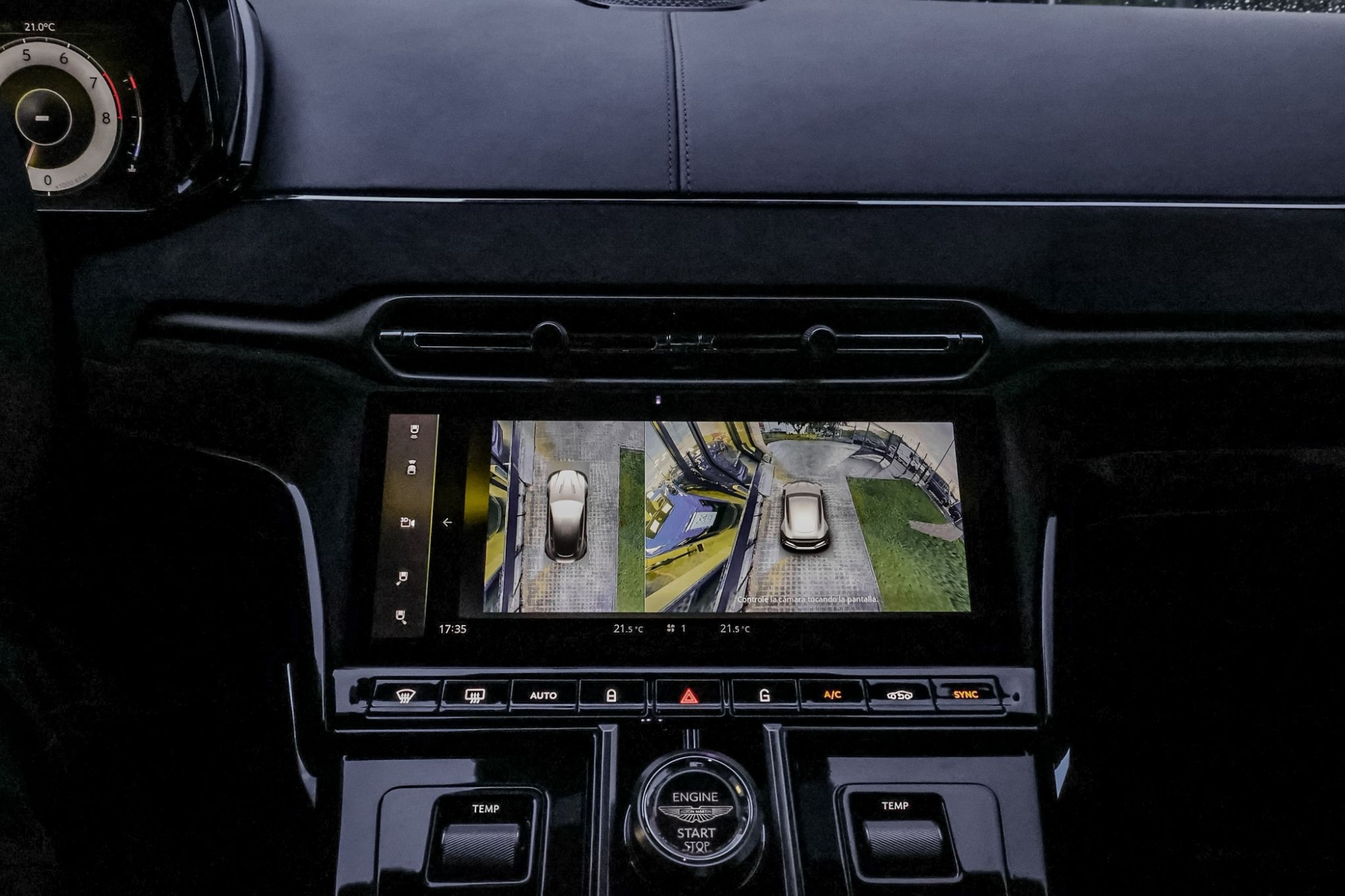 ASTON MARTIN VANTAGE