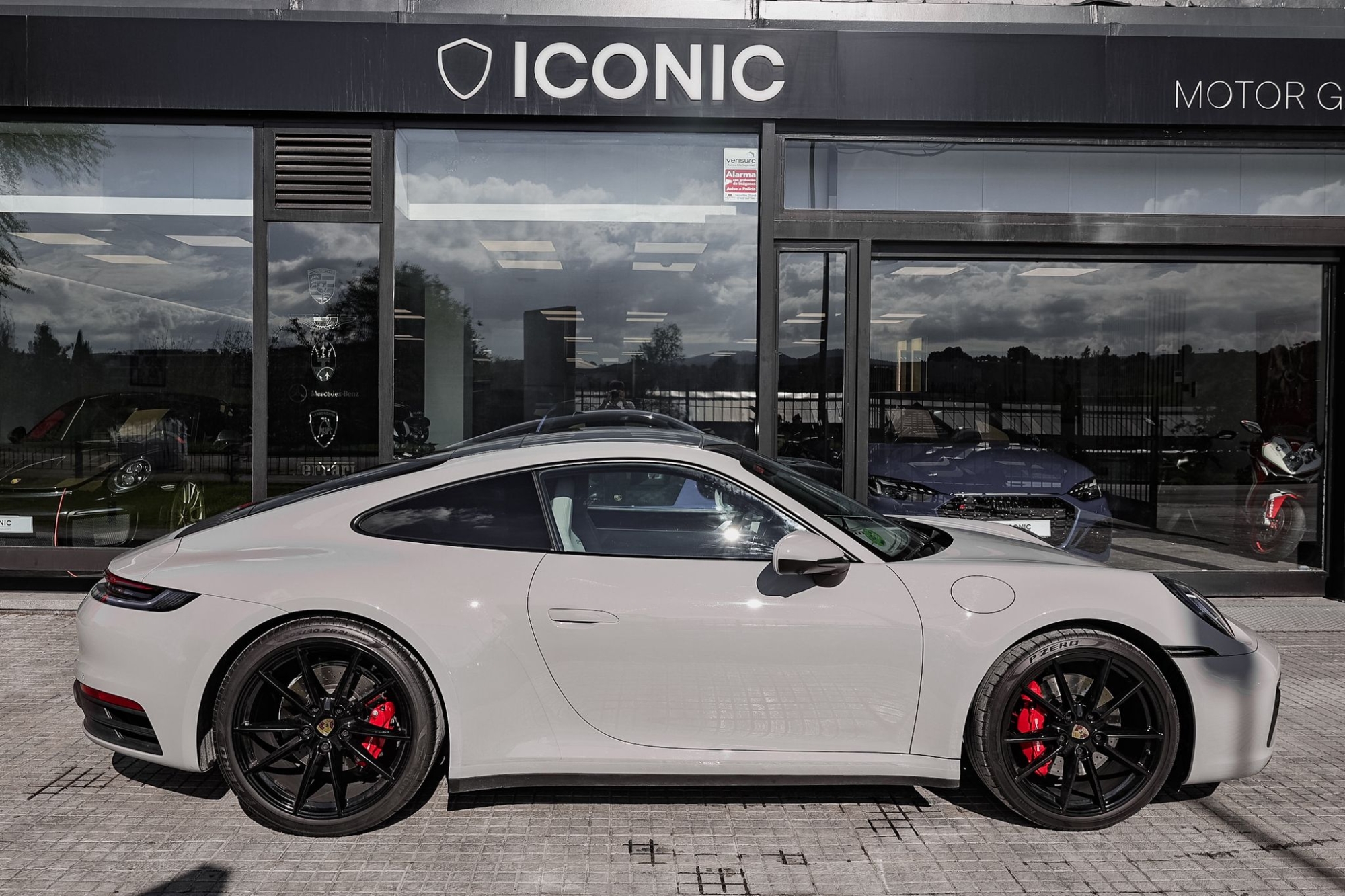 PORSCHE 911 992 CARRERA 4S