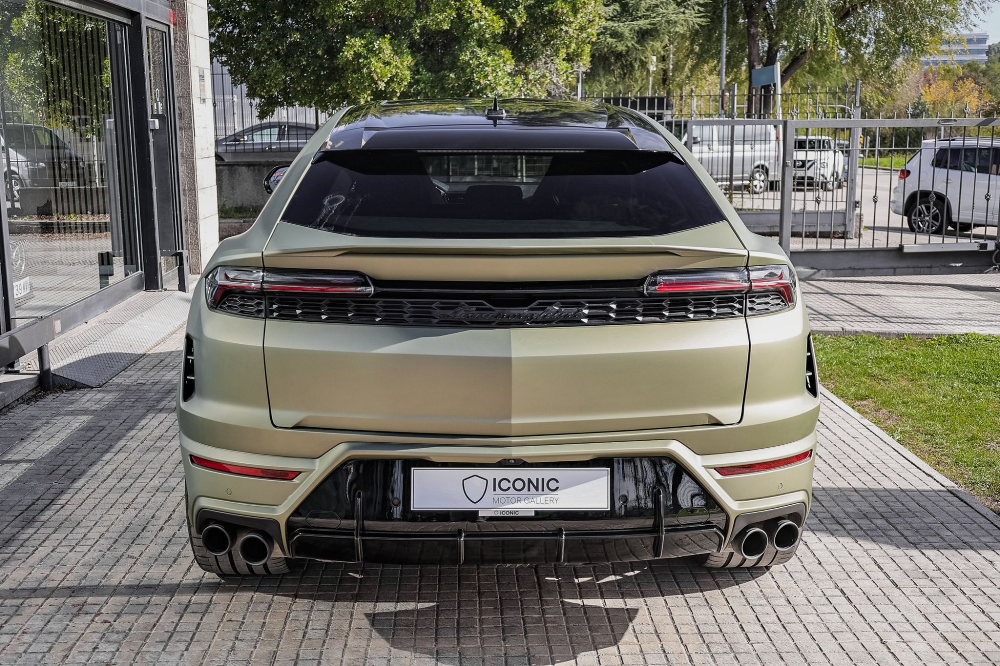 LAMBORGHINI URUS SE