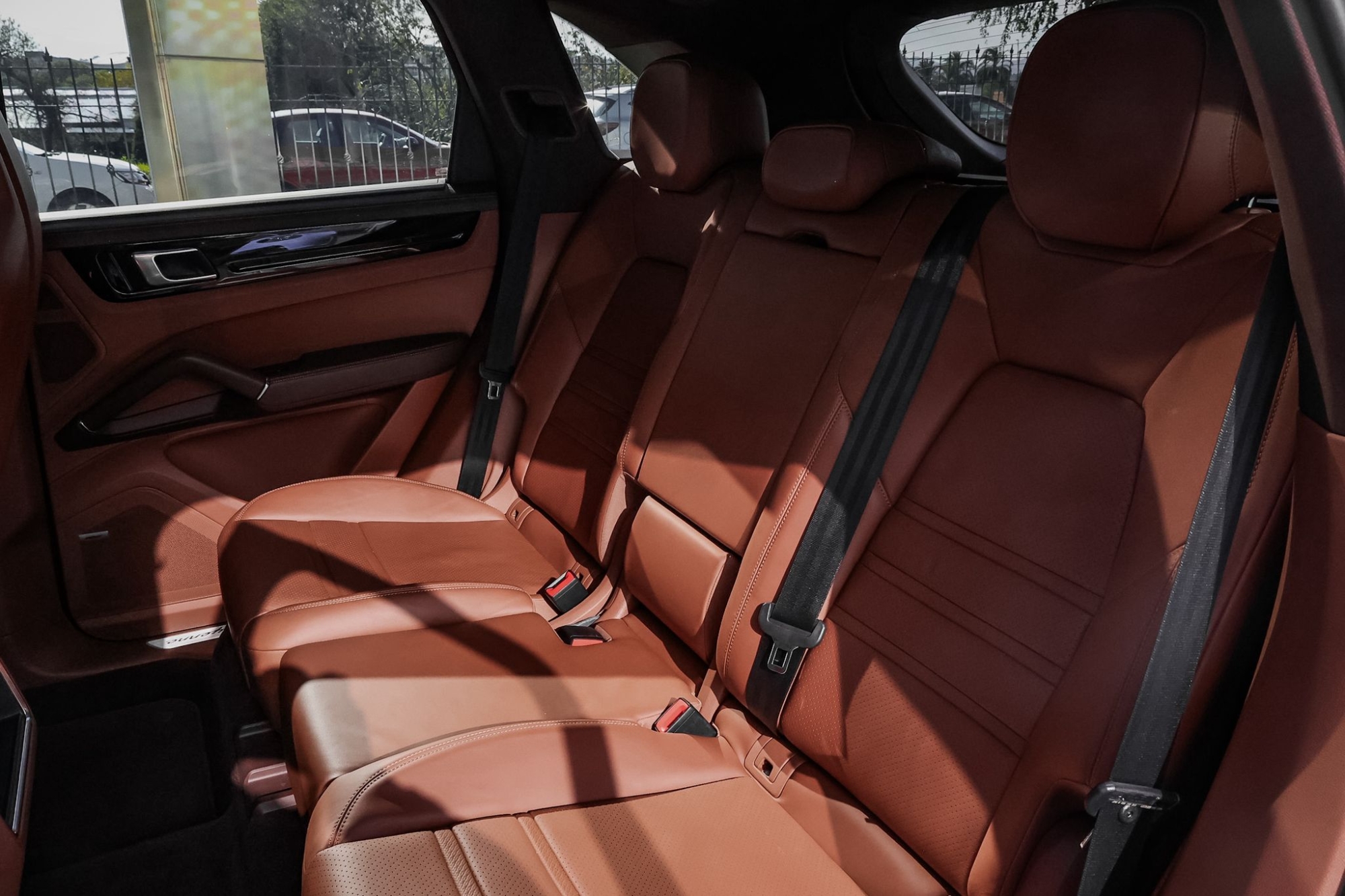 PORSCHE CAYENNE EDICIÓN DAKAR