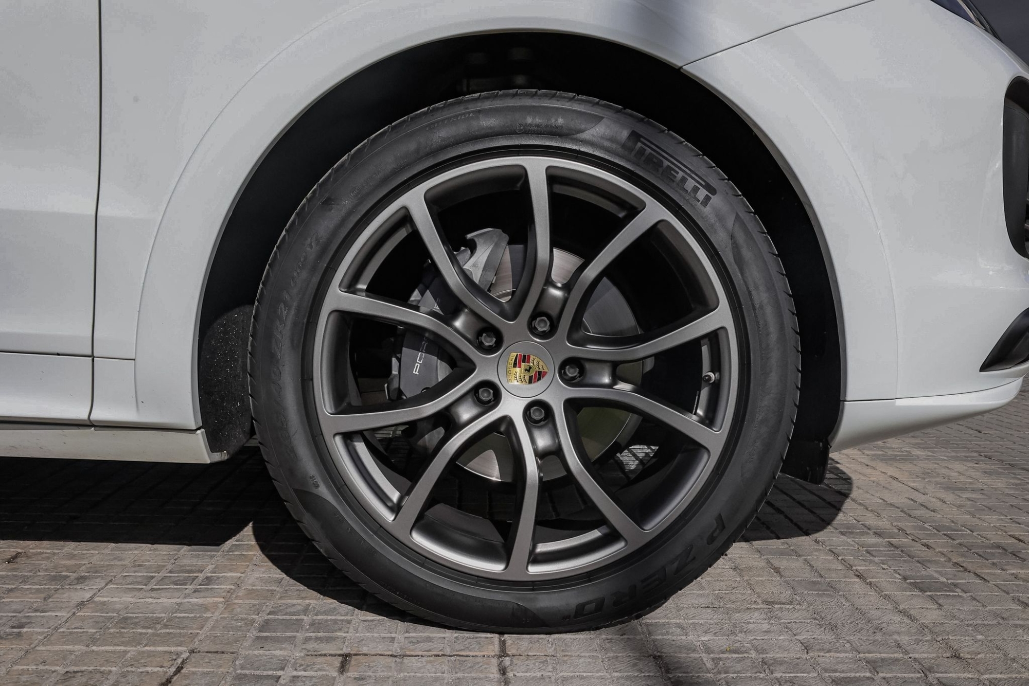 PORSCHE CAYENNE EDICIÓN DAKAR