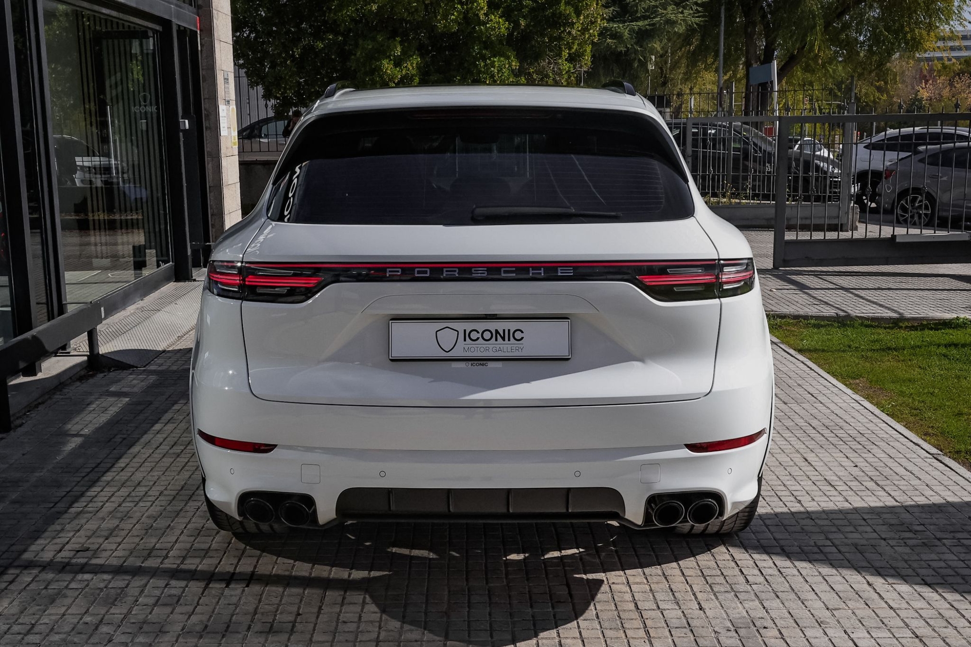 PORSCHE CAYENNE EDICIÓN DAKAR