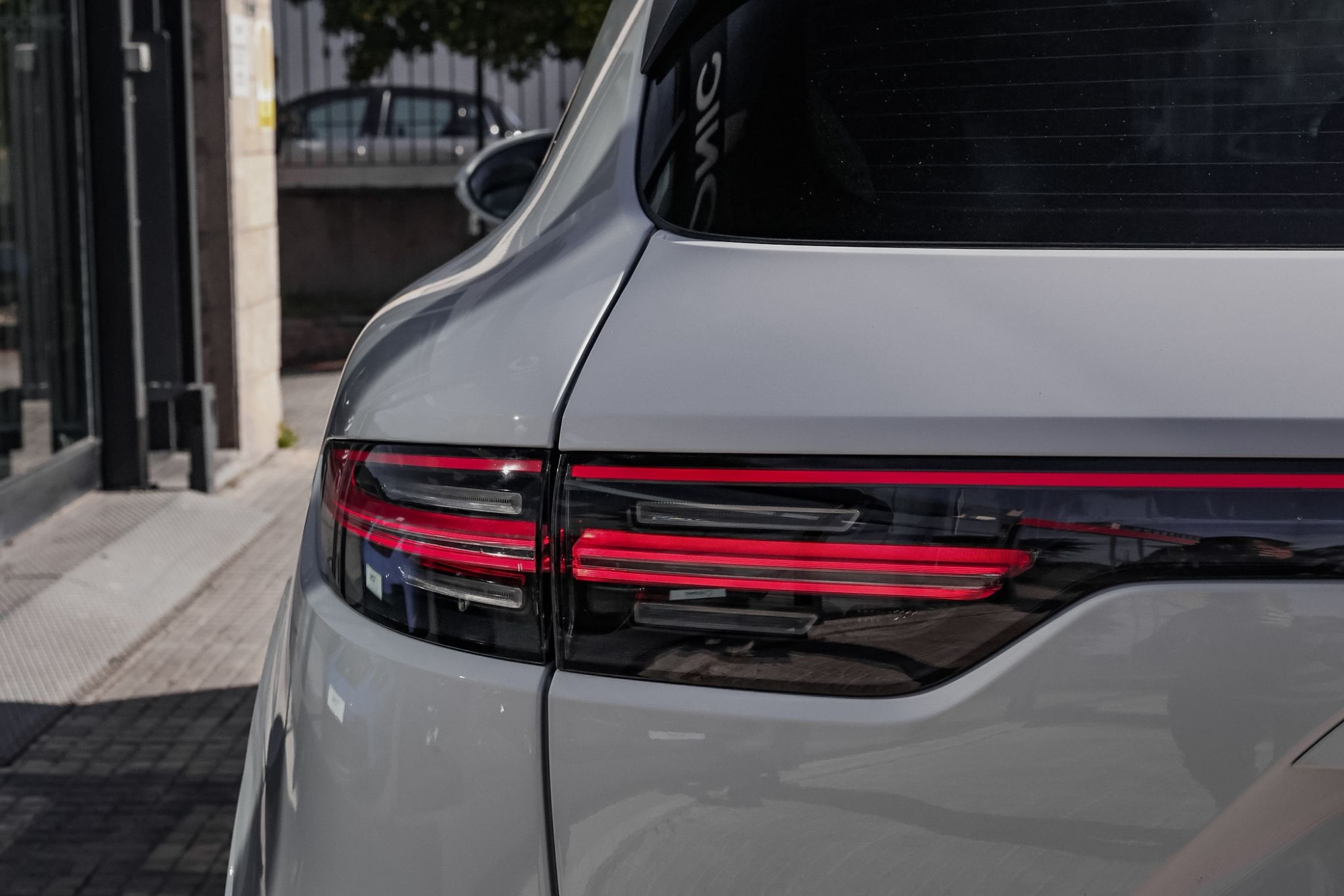 PORSCHE CAYENNE EDICIÓN DAKAR