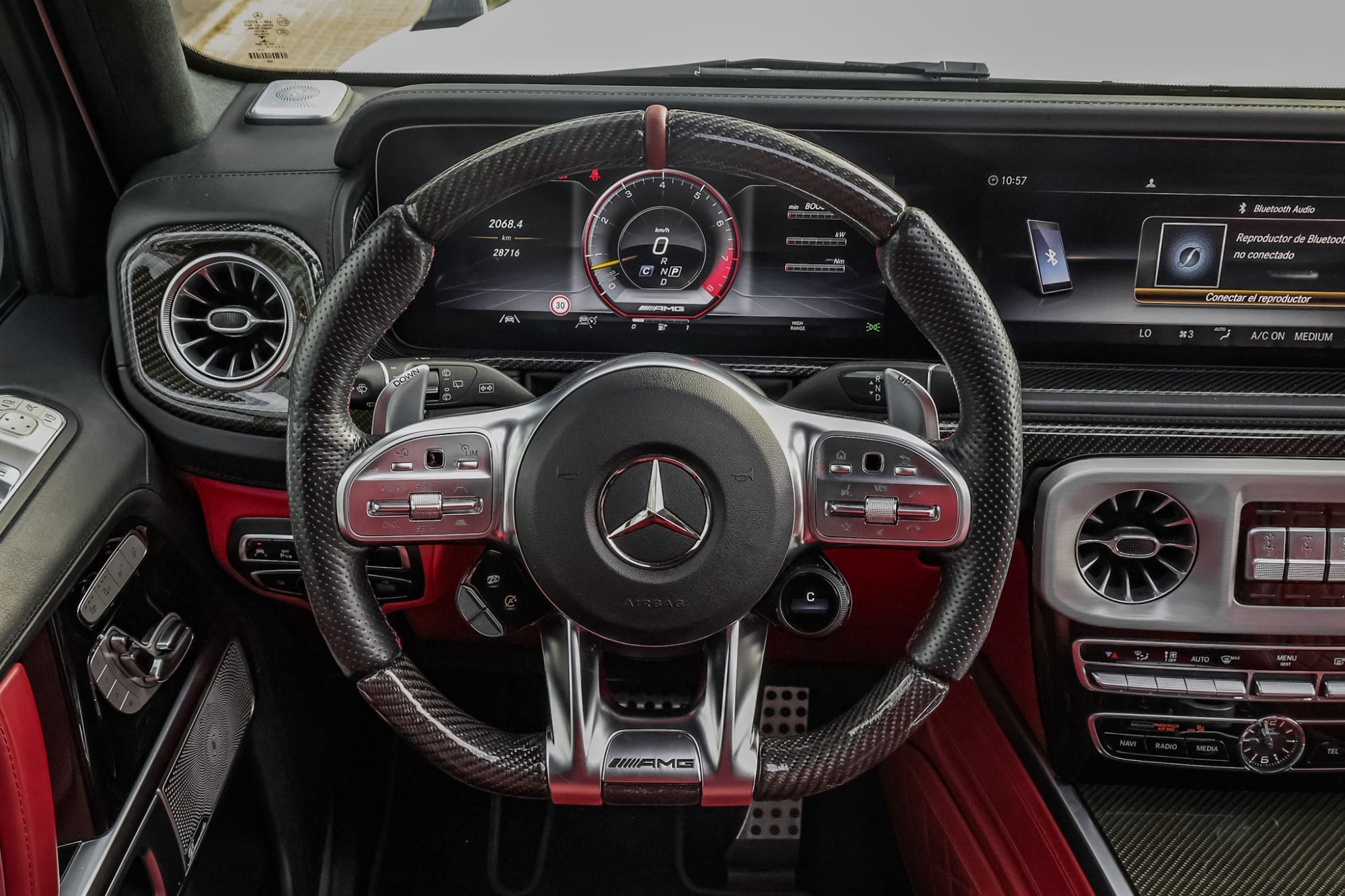 MERCEDES G63 
