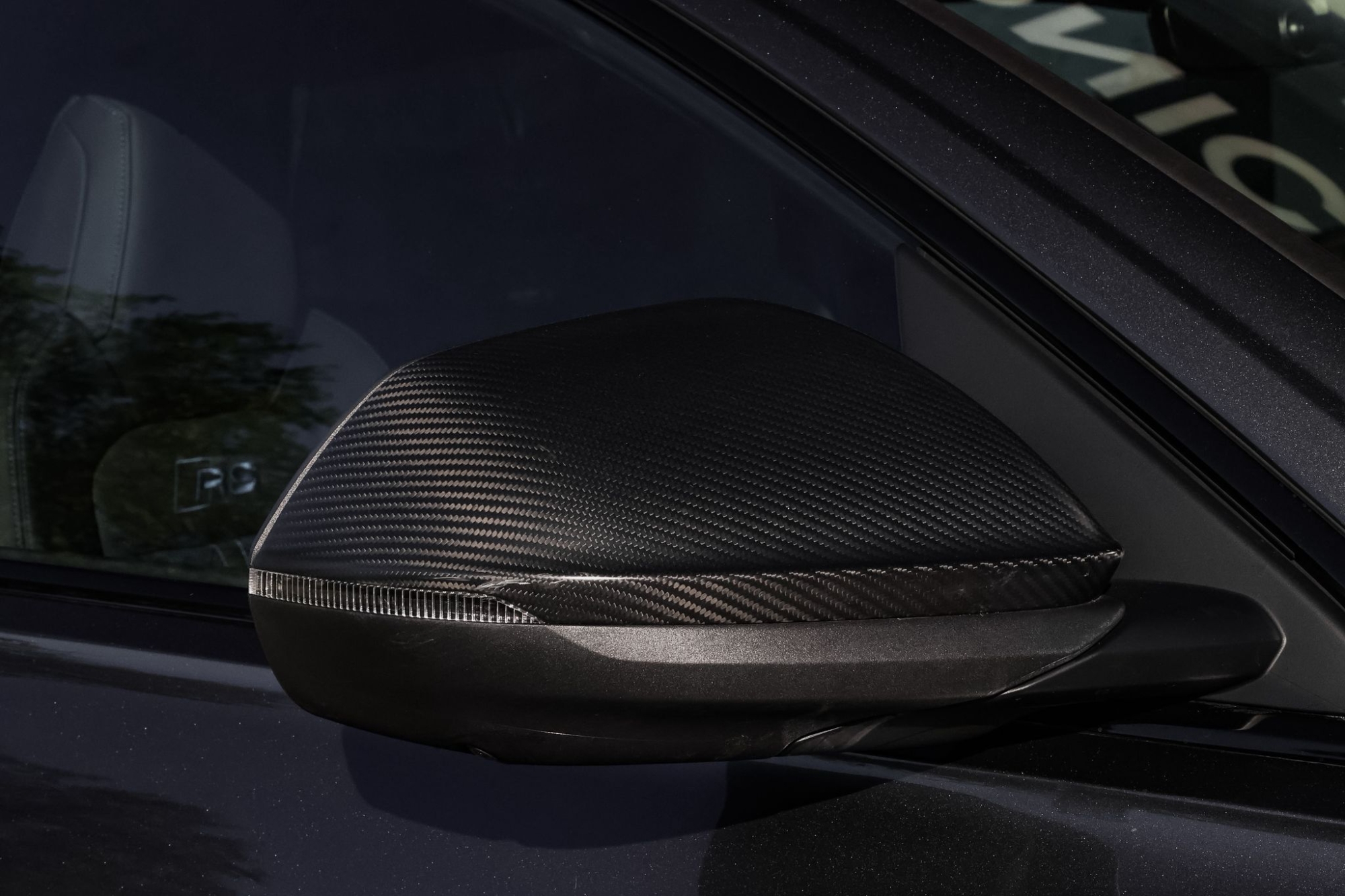 AUDI RSQ8 PERFORMANCE