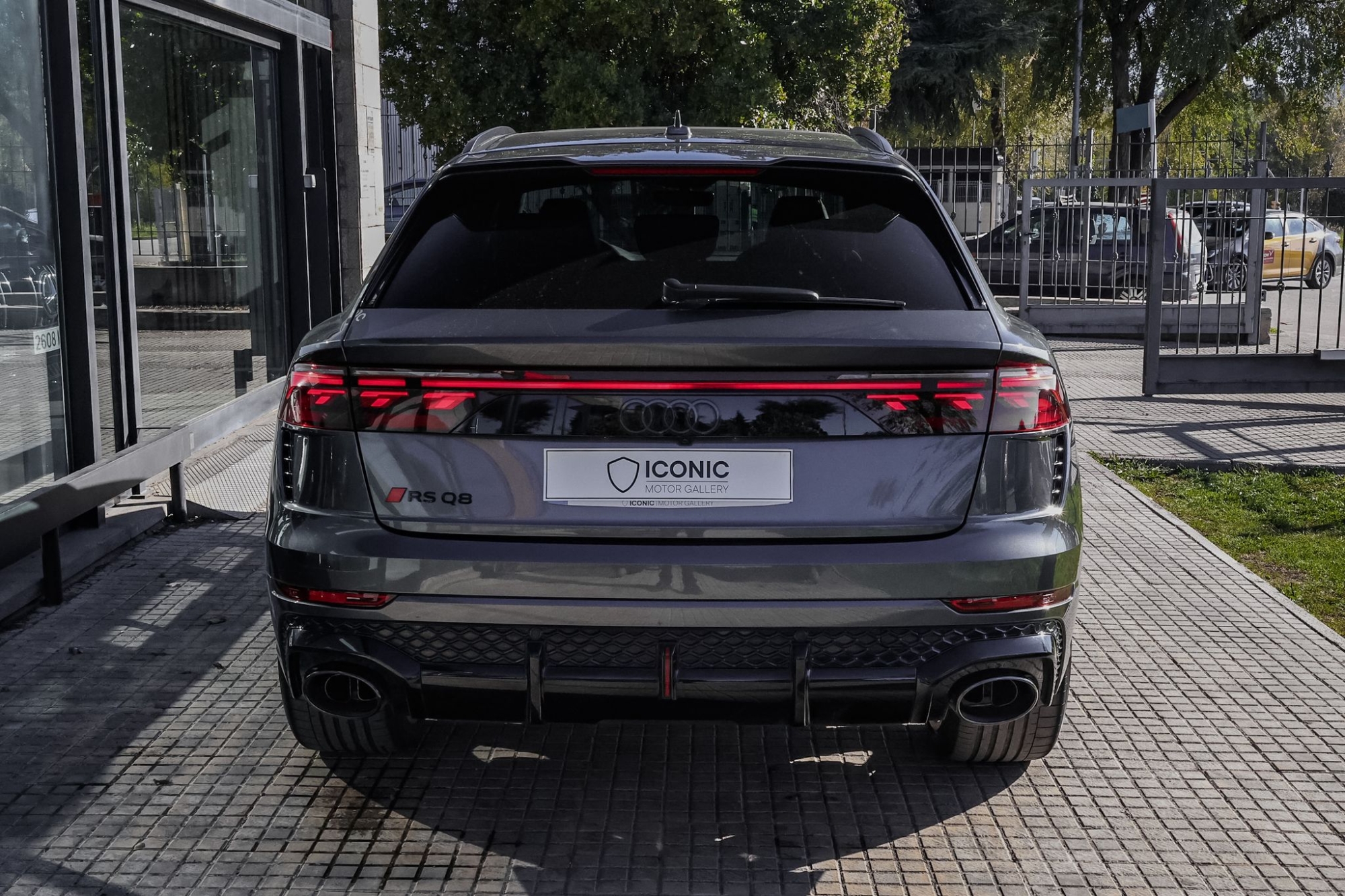 AUDI RSQ8 PERFORMANCE