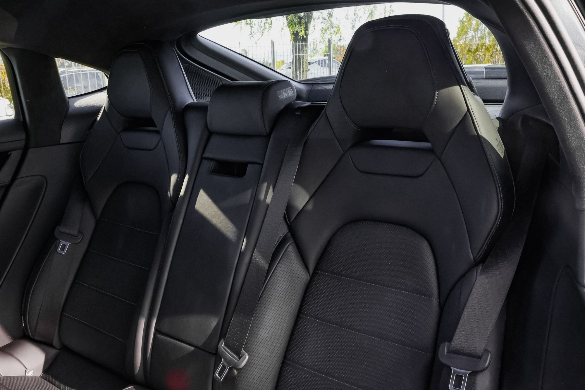 PORSCHE PANAMERA TURBO E-HYBRID