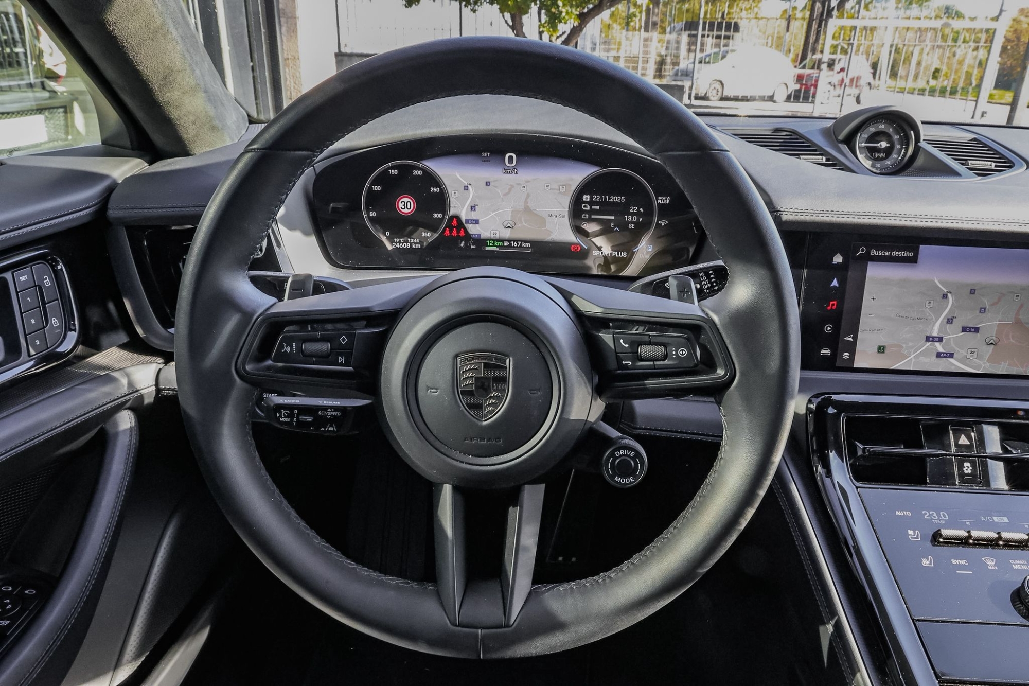 PORSCHE PANAMERA TURBO E-HYBRID