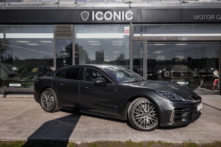 PORSCHE PANAMERA TURBO E-HYBRID