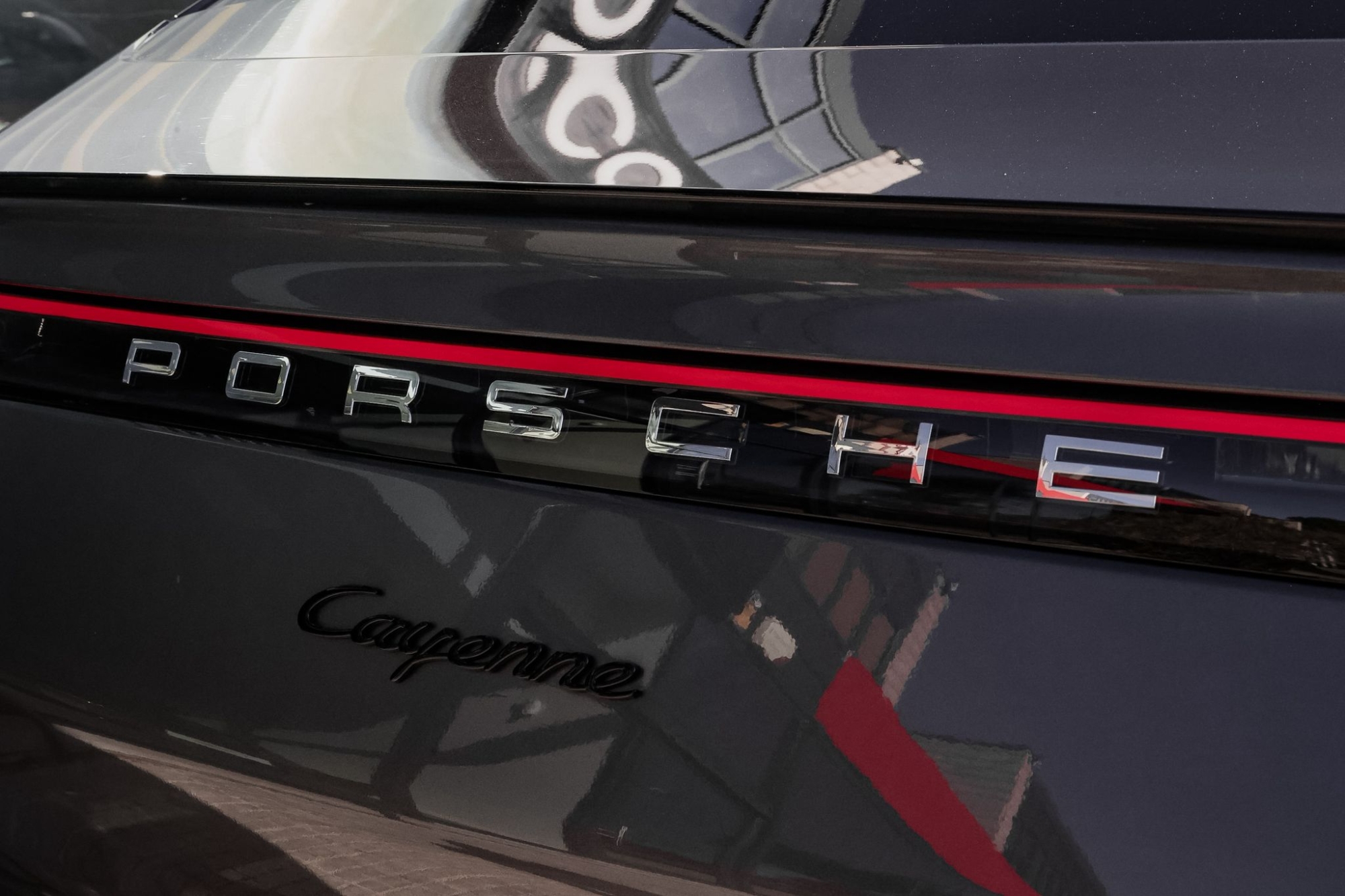 PORSCHE CAYENNE COUPE 