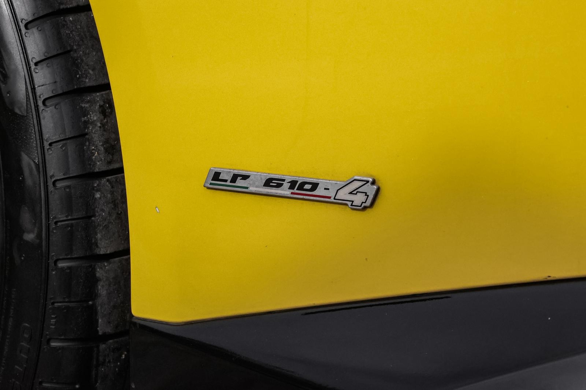 LAMBORGHINI HURACAN LP 610-4