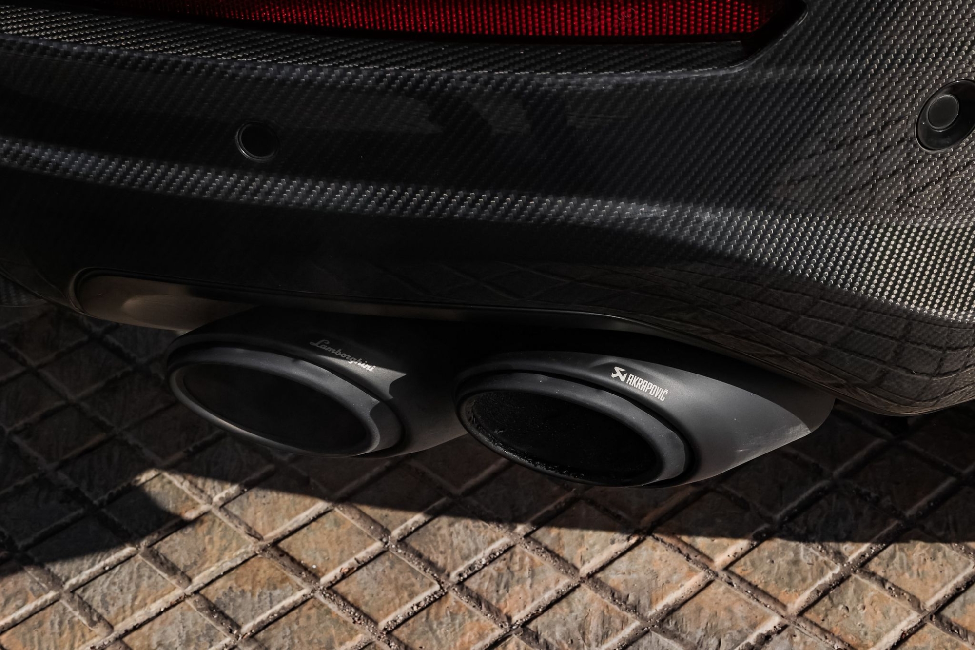 LAMBORGHINI URUS PERFORMANTE