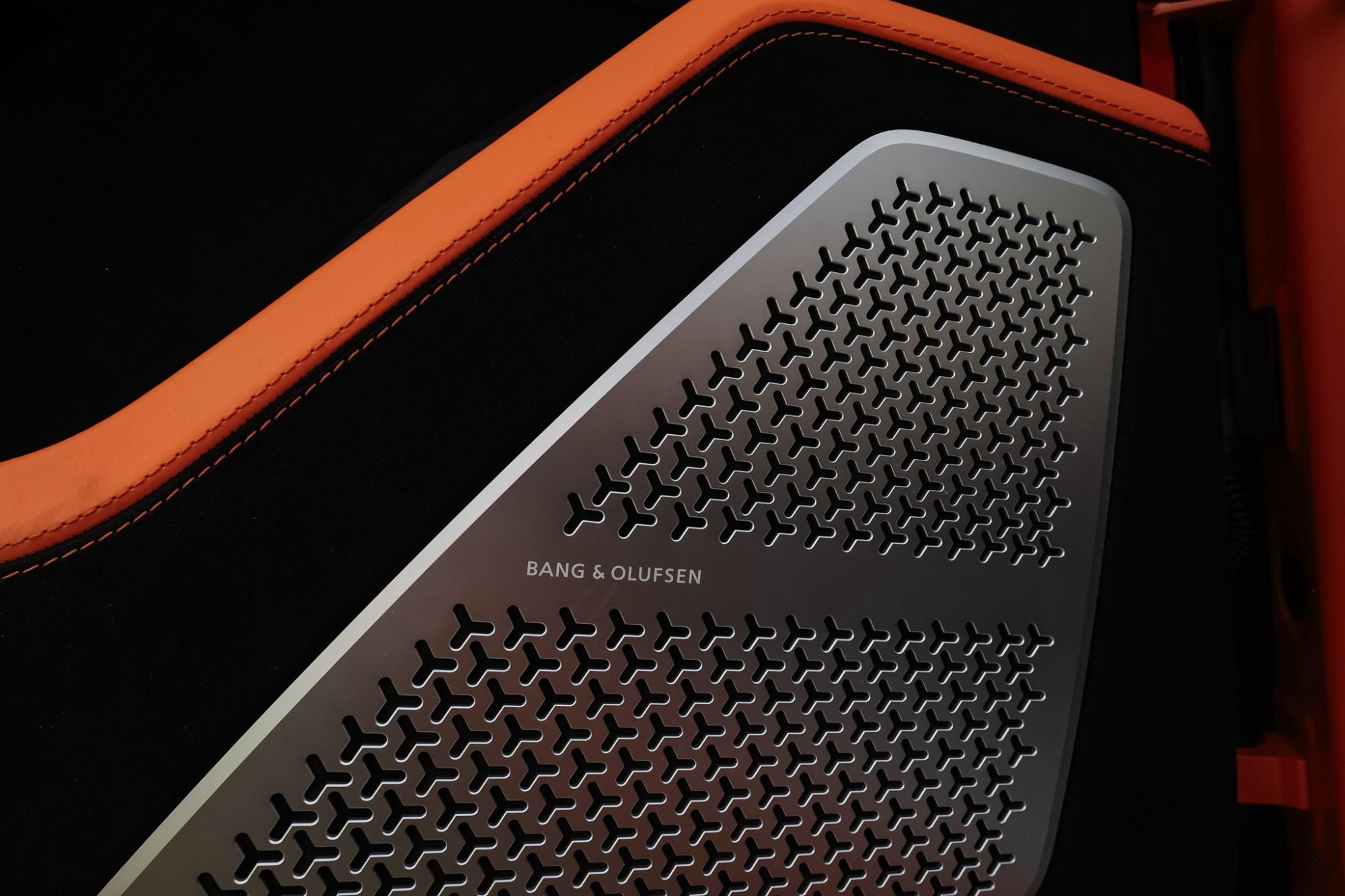 LAMBORGHINI URUS PERFORMANTE