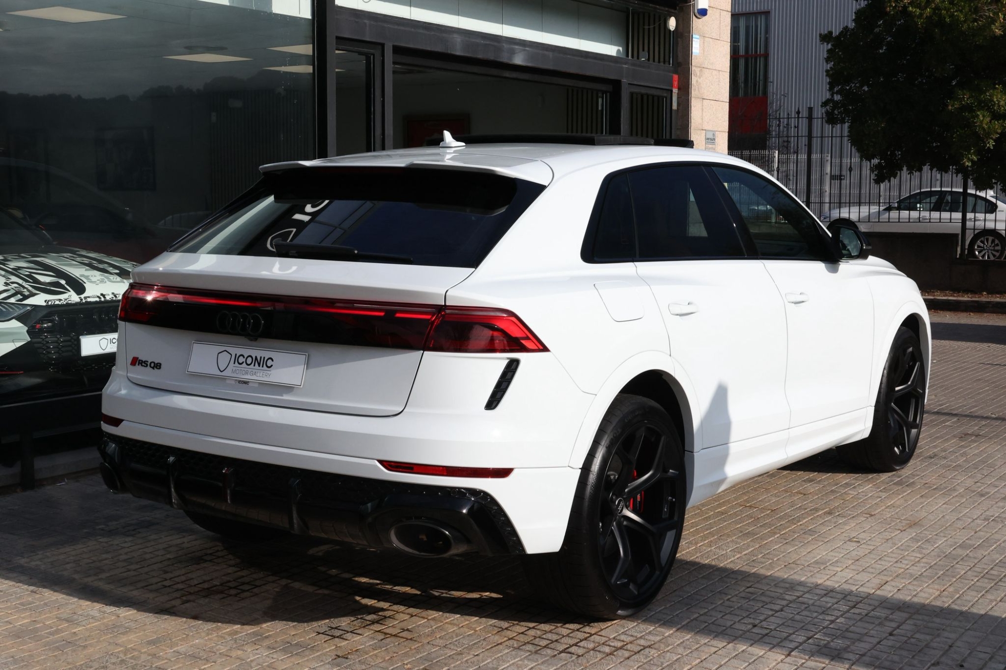 AUDI RSQ8 PERFORMANCE
