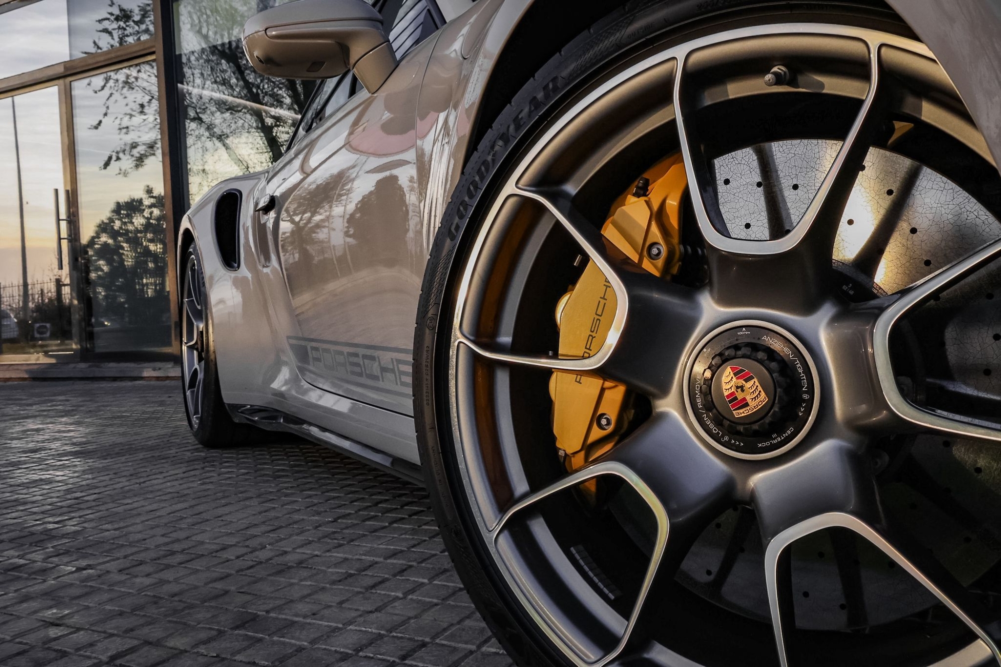 PORSCHE 911 992 TURBO S AEROKIT