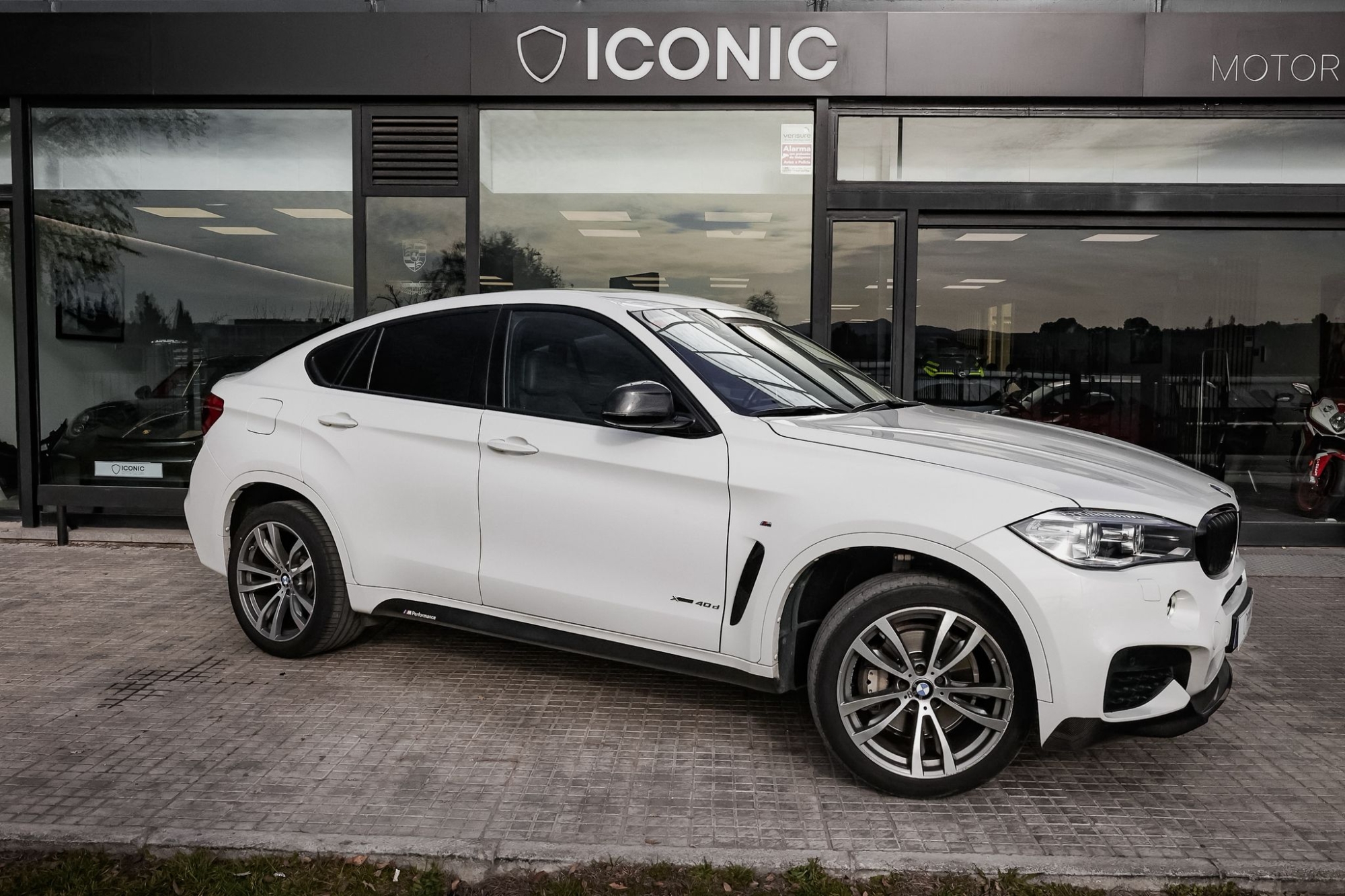 BMW X6 40D M SPORT