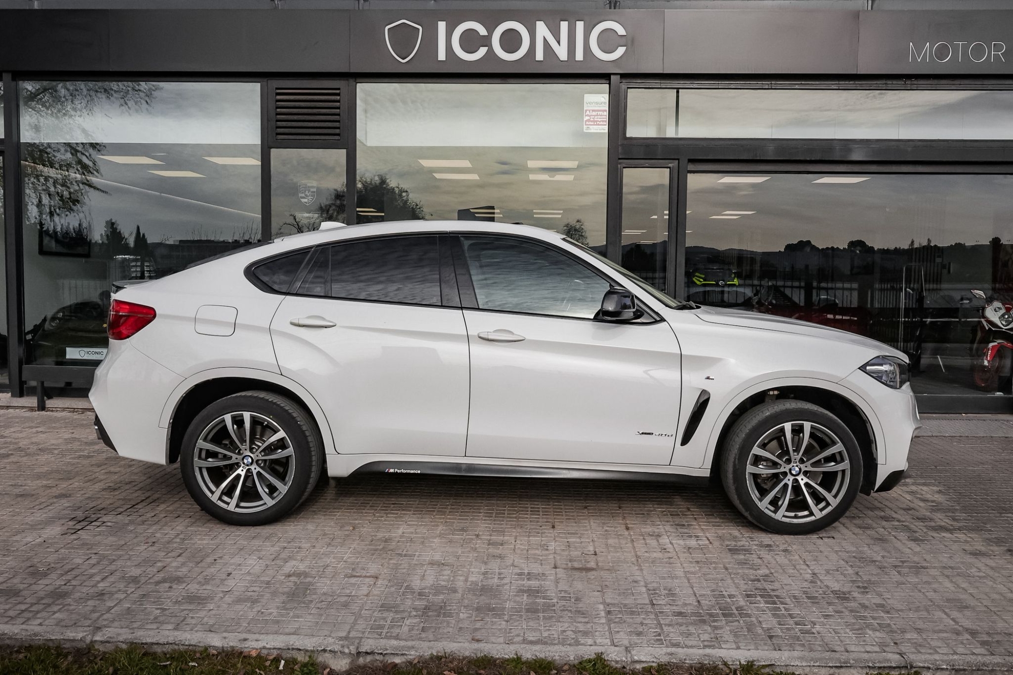 BMW X6 40D M SPORT