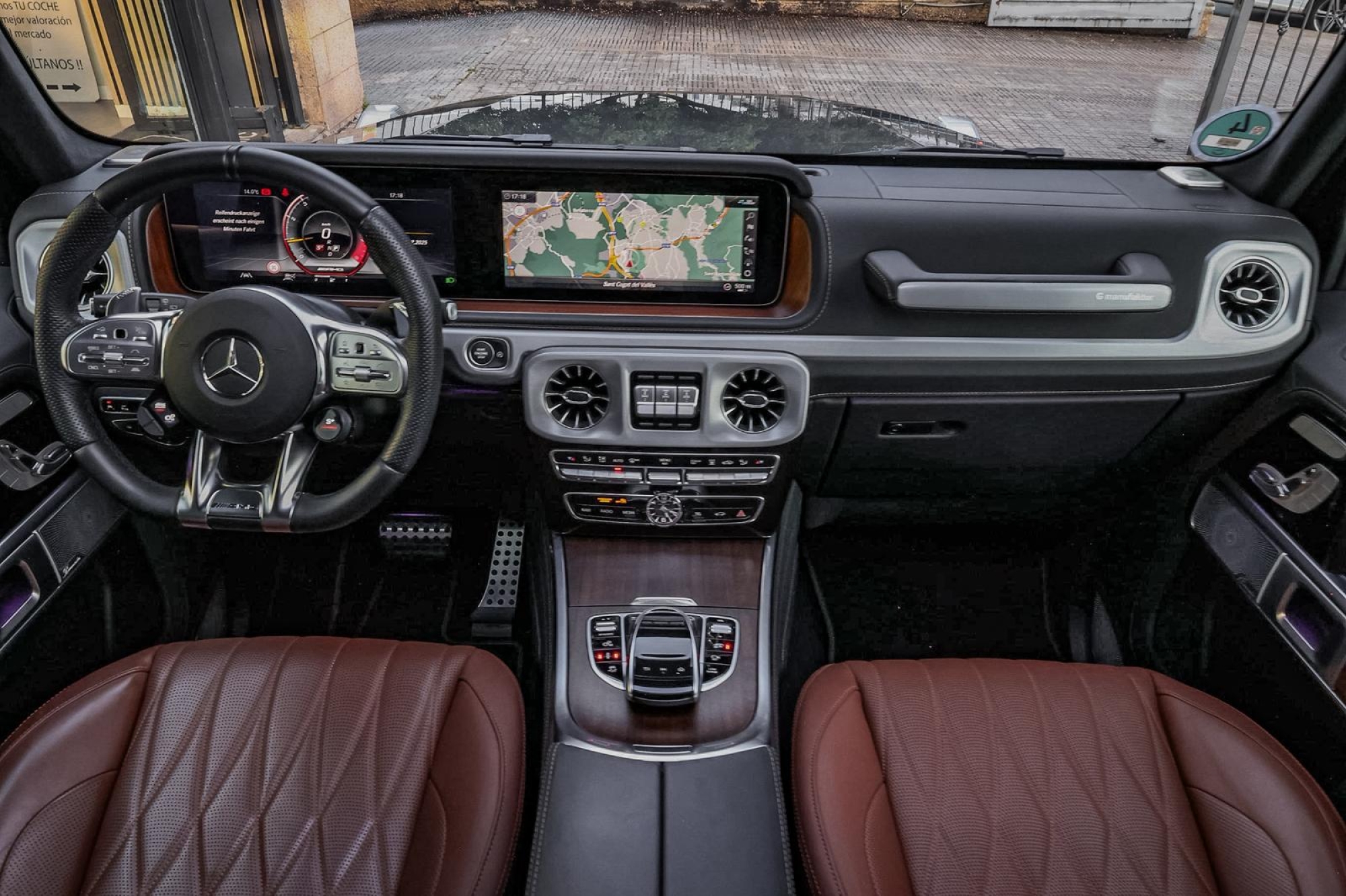 MERCEDES-BENZ G63 AMG