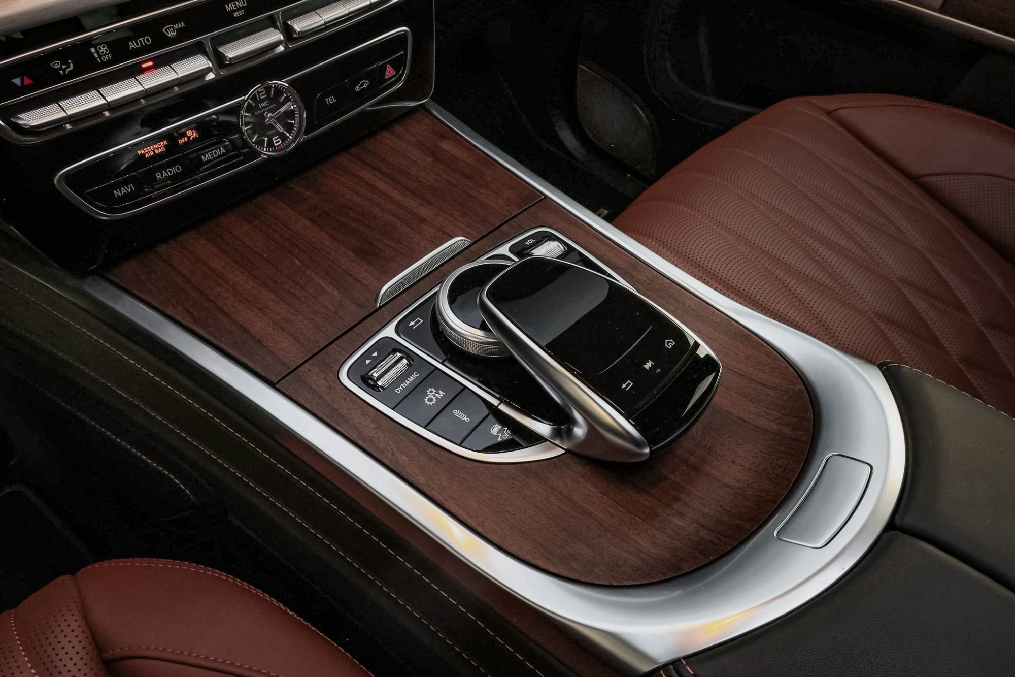 MERCEDES-BENZ G63 AMG