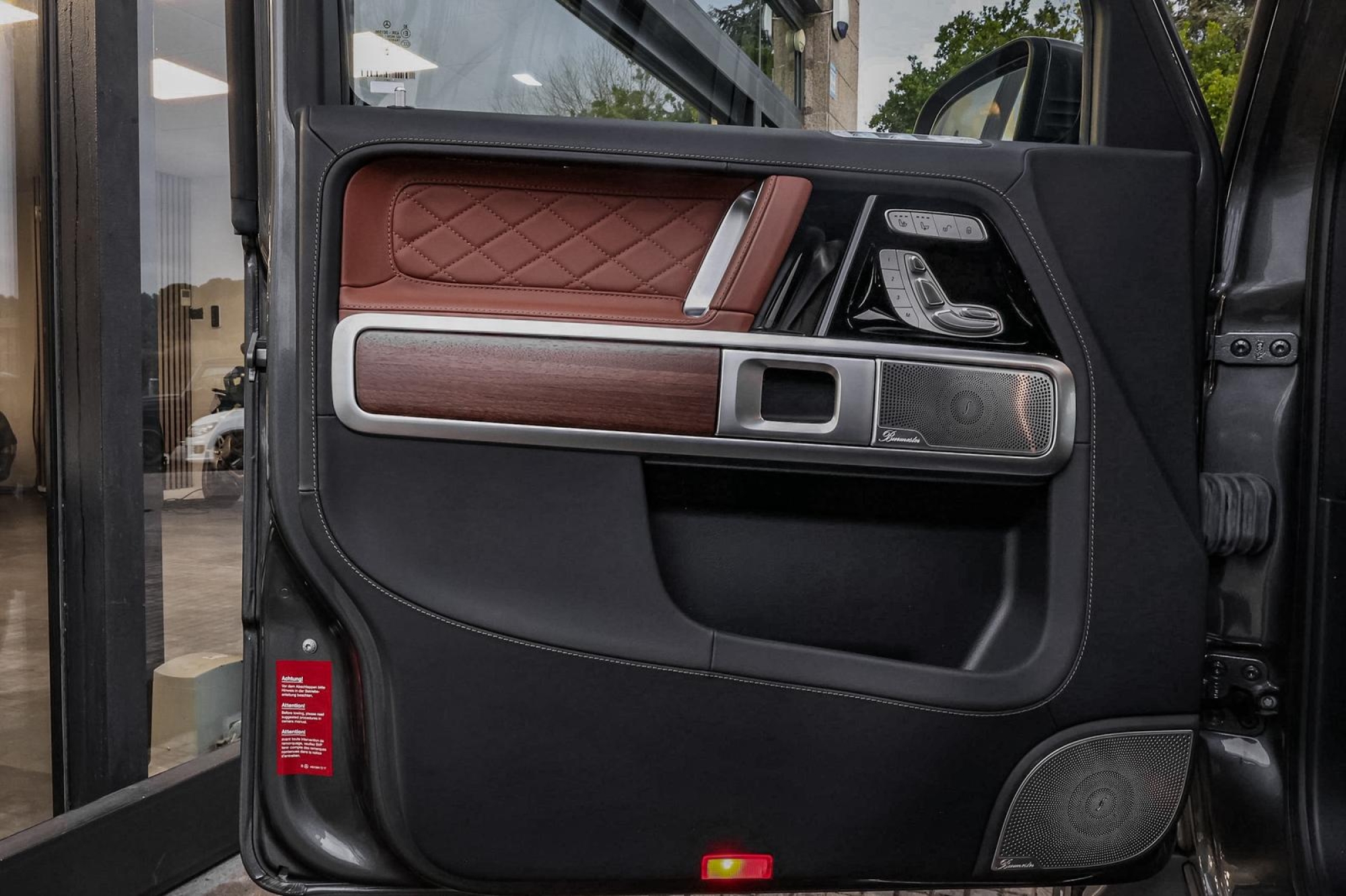 MERCEDES-BENZ G63 AMG