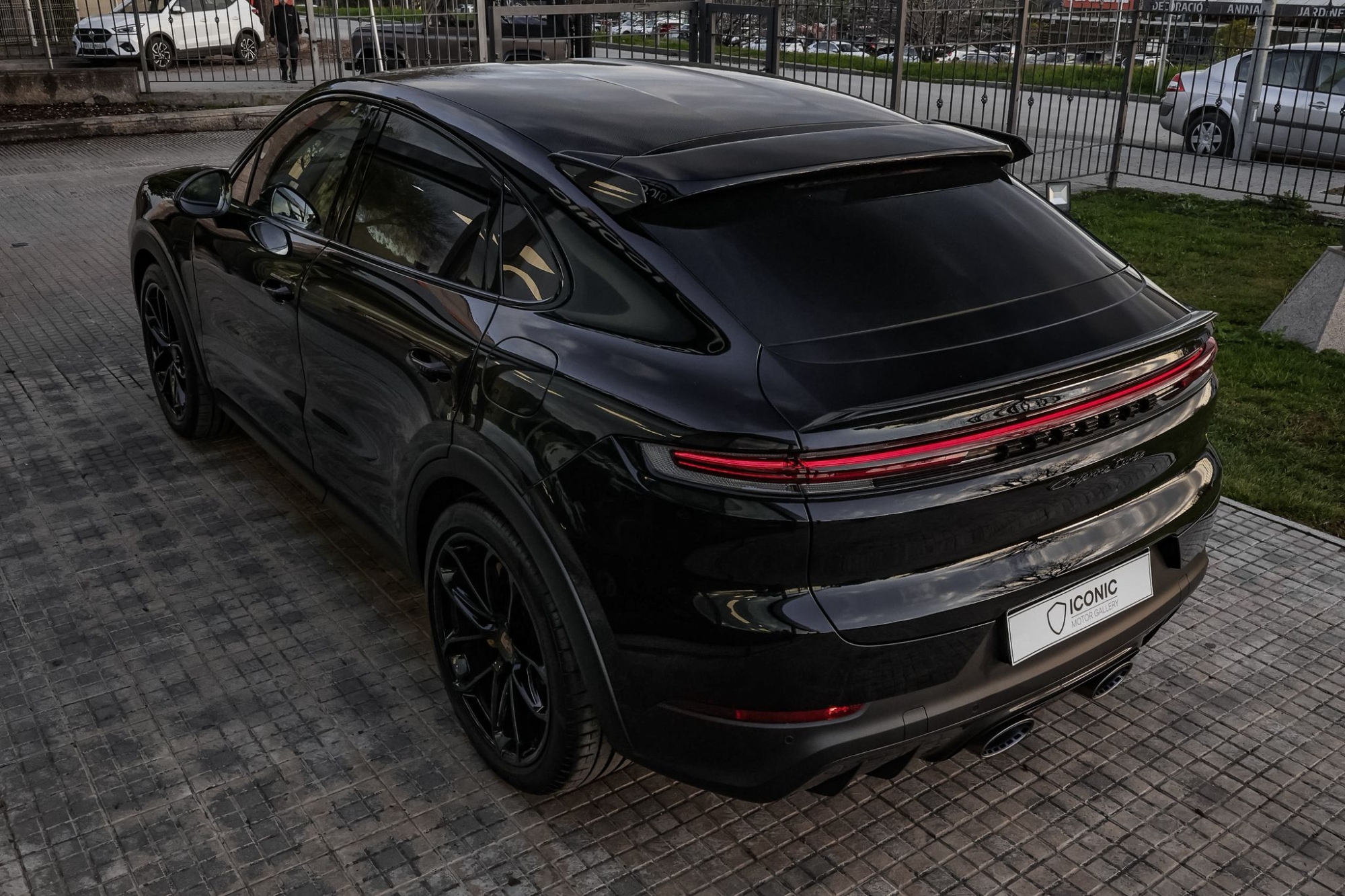 PORSCHE CAYENNE TURBO E-HYBRID PAQUETE GT