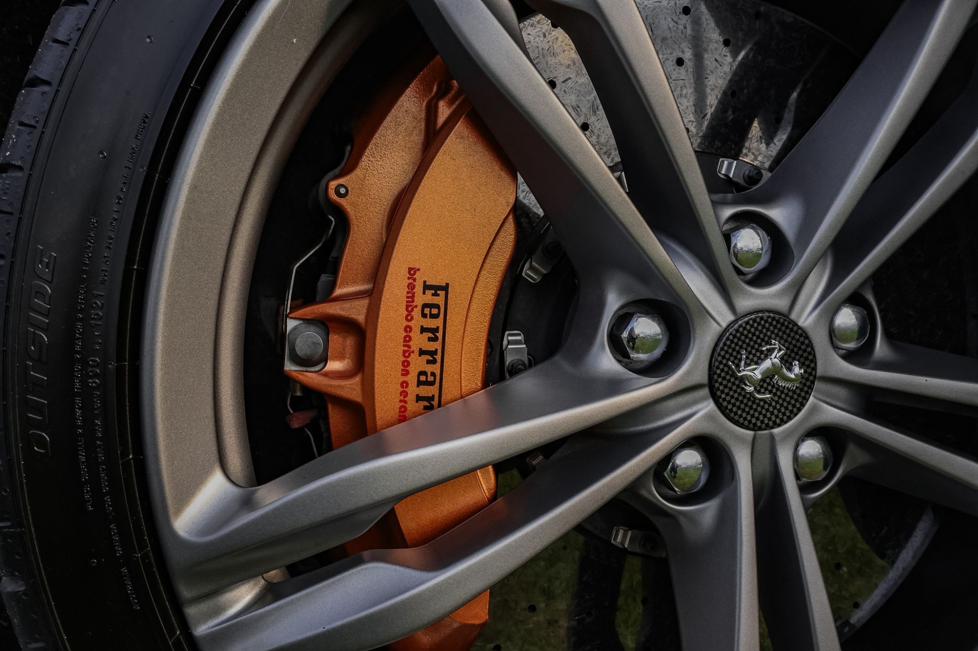 FERRARI GTC4 LUSSO V12