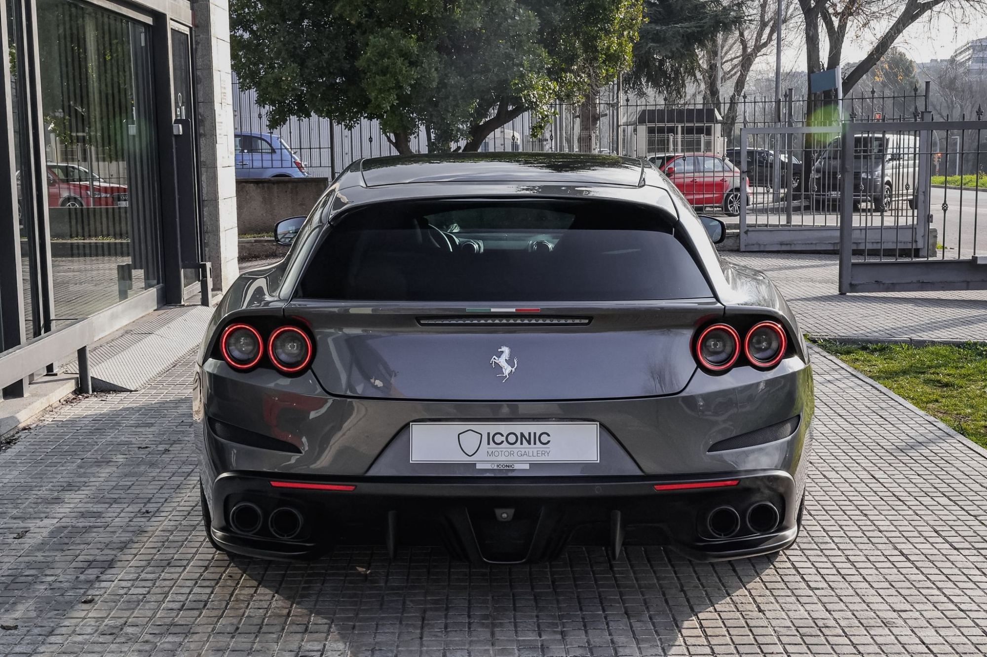 FERRARI GTC4 LUSSO V12