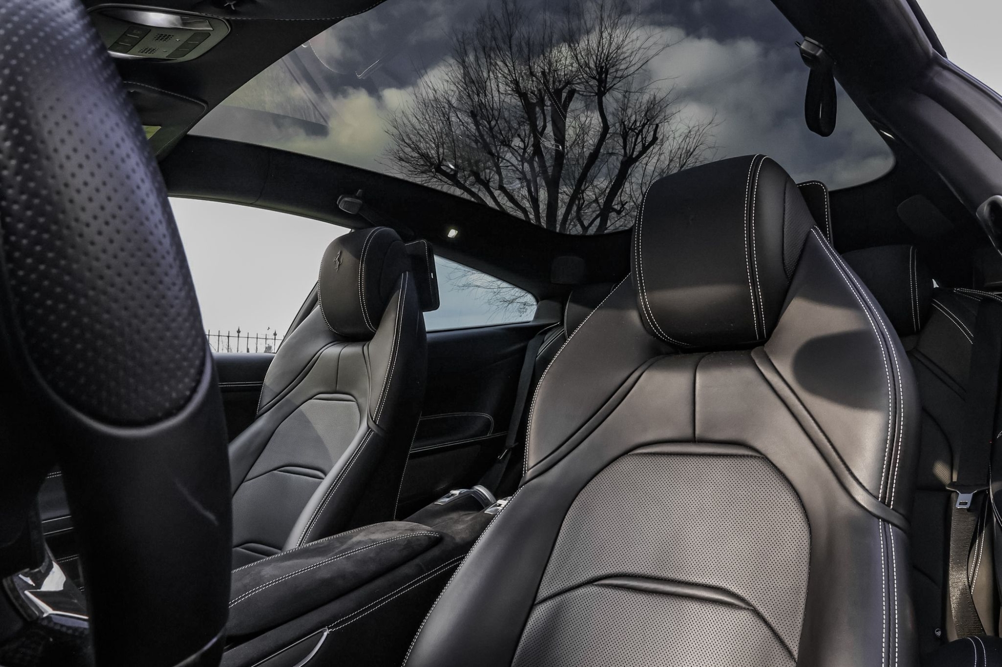 FERRARI GTC4 LUSSO V12