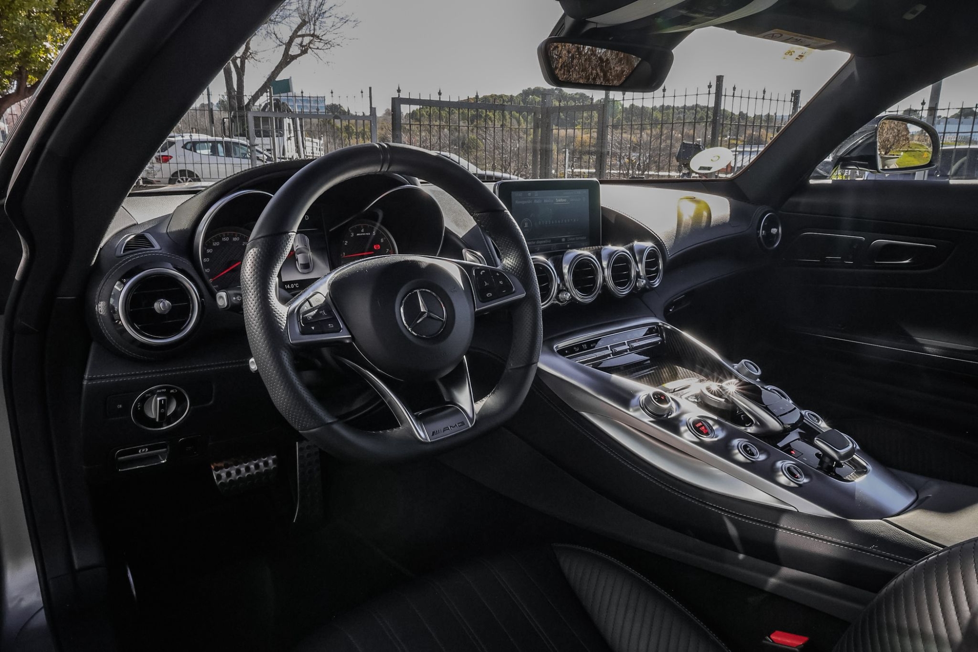 MERCEDES-BENZ AMG GT