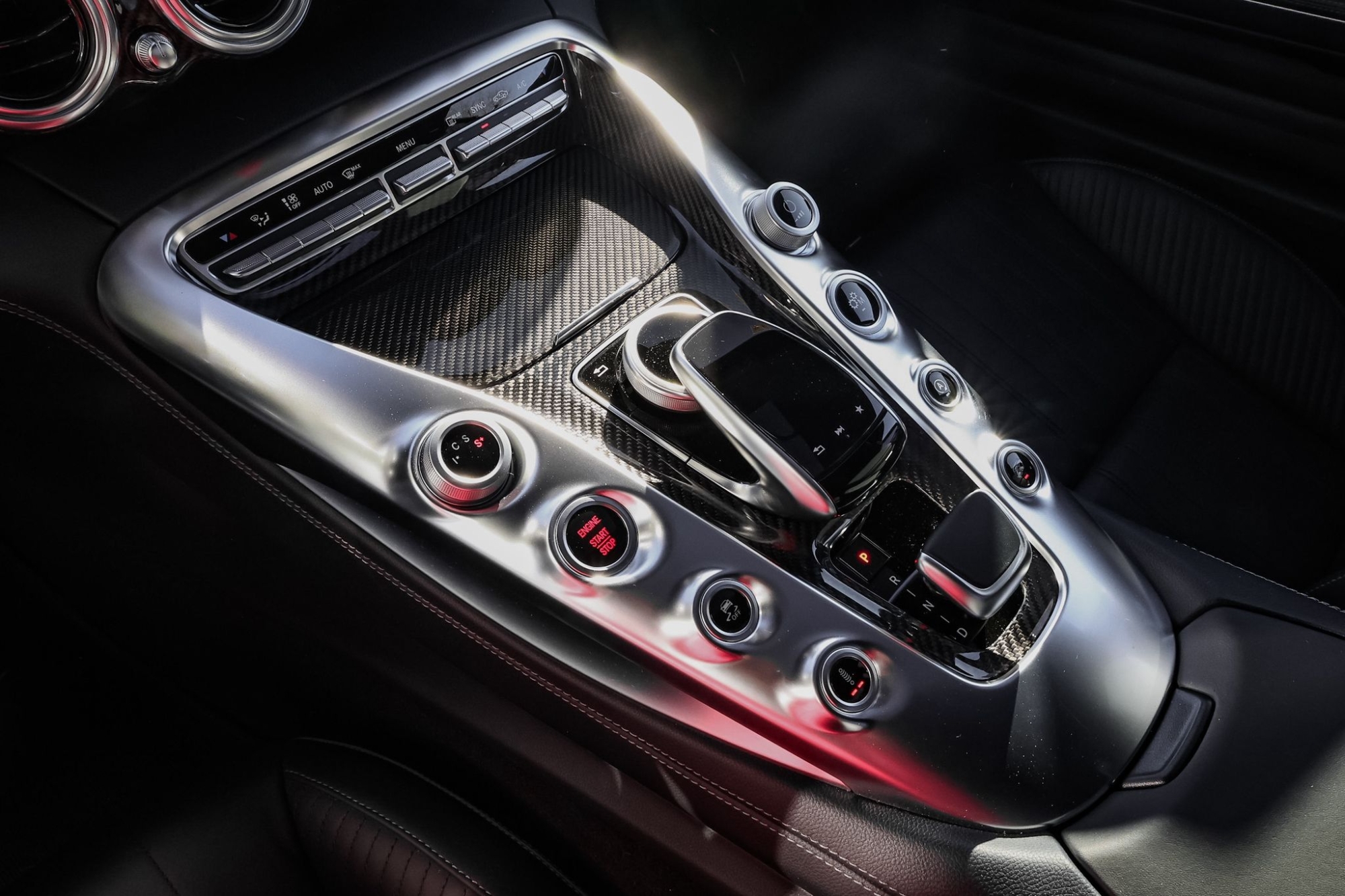 MERCEDES-BENZ AMG GT