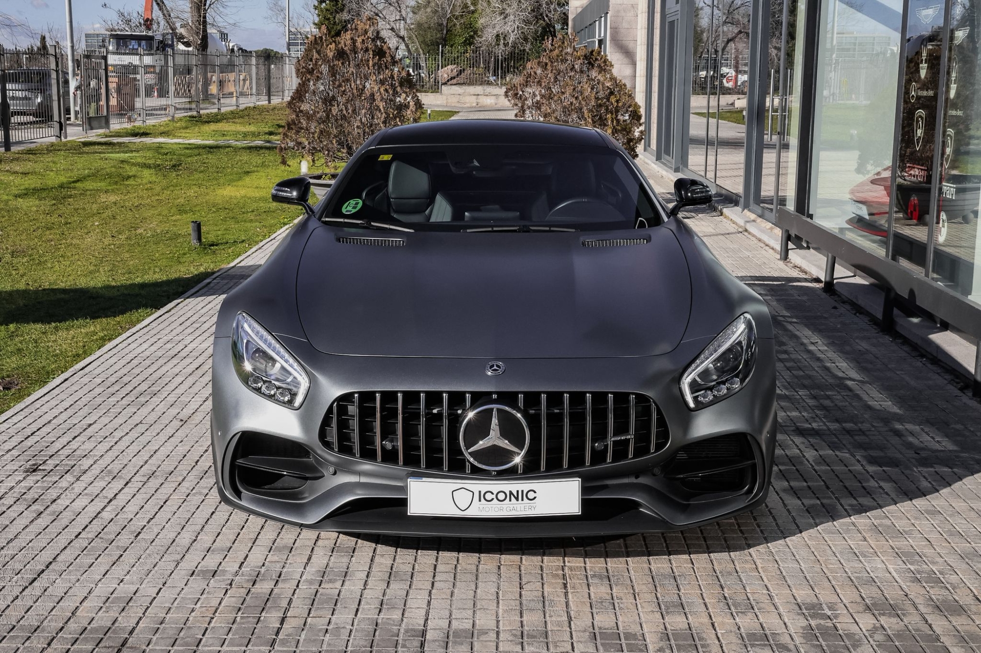 MERCEDES-BENZ AMG GT