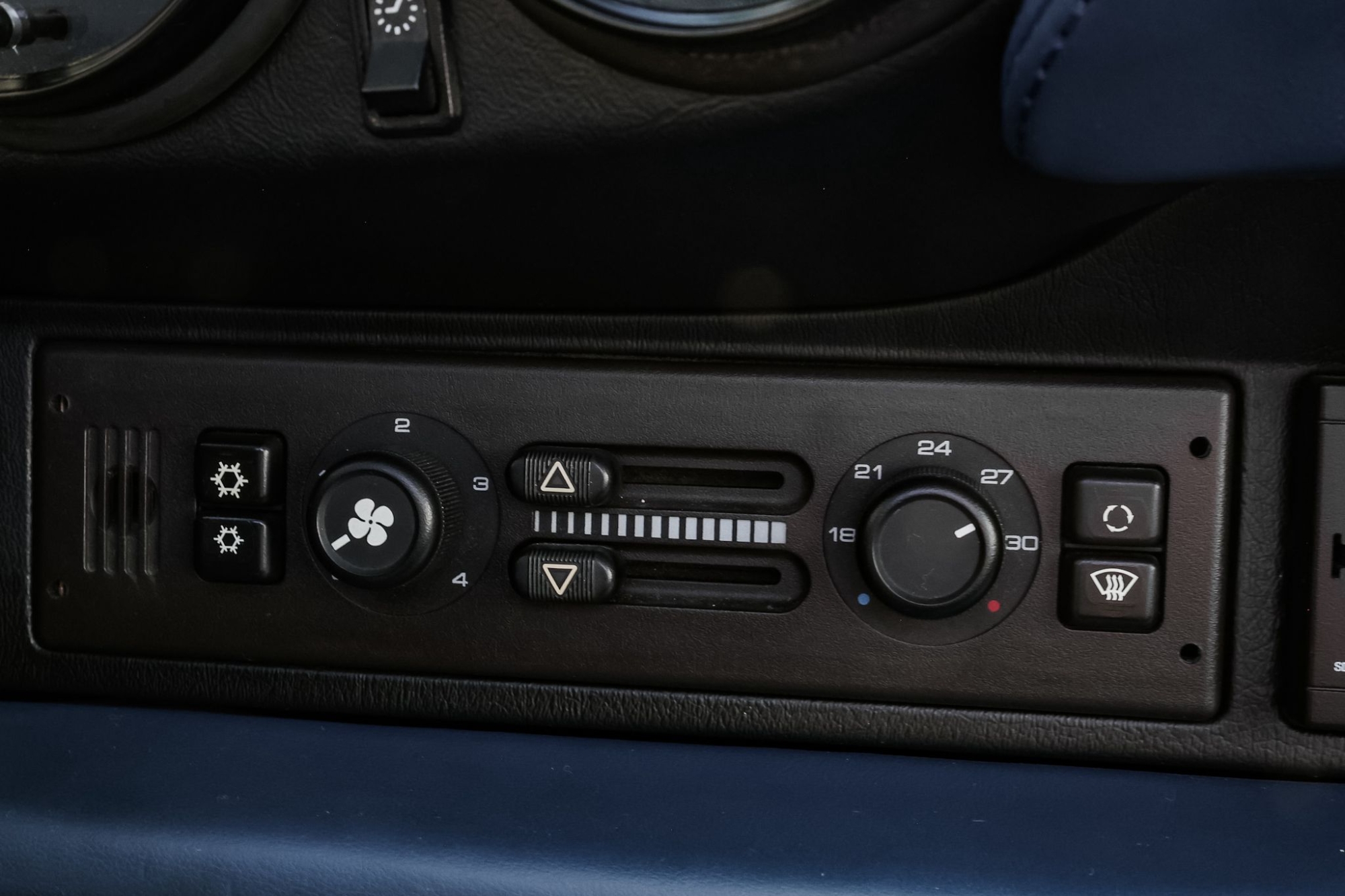 PORSCHE 911 993 CARRERA 4S