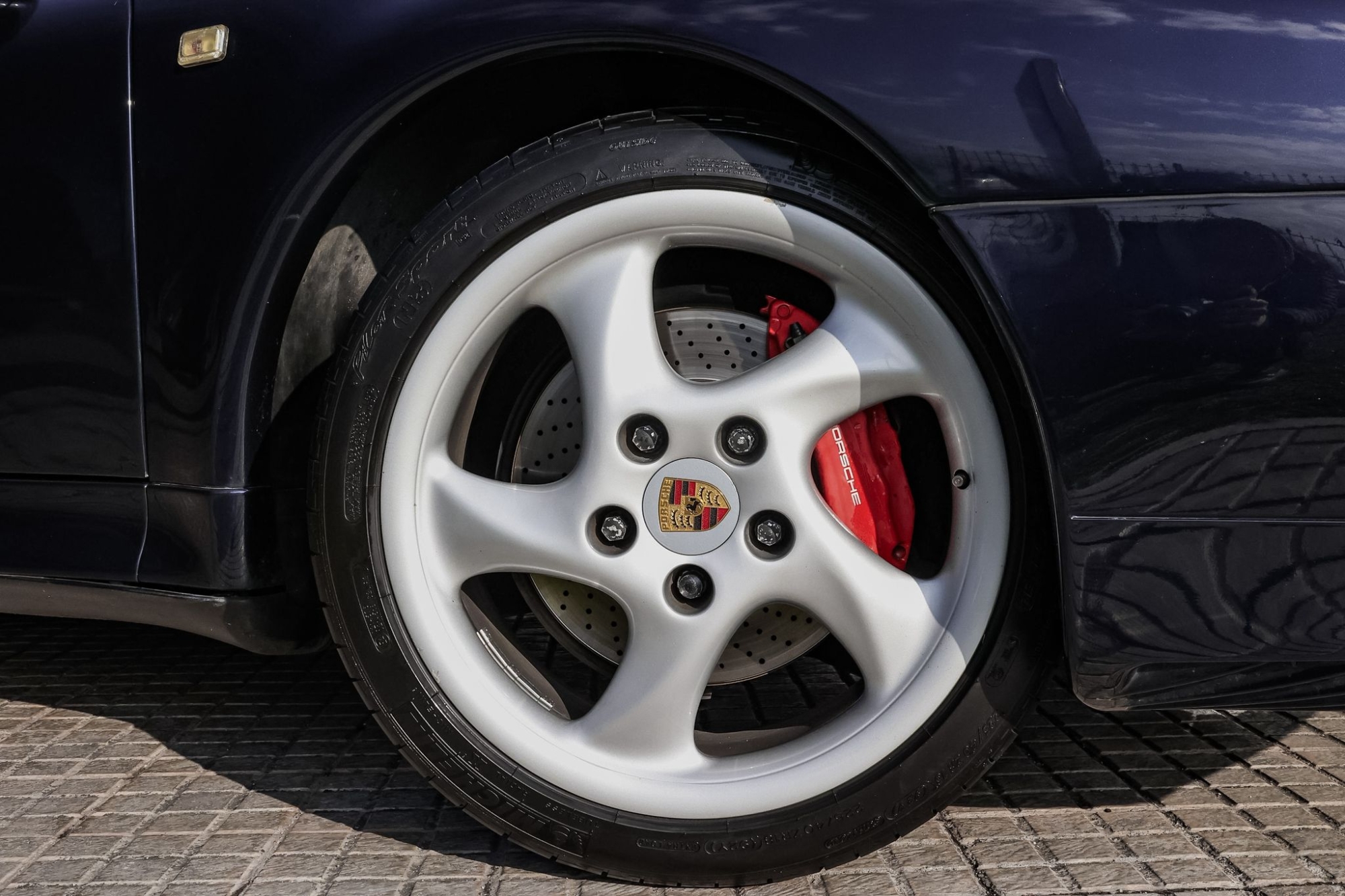 PORSCHE 911 993 CARRERA 4S