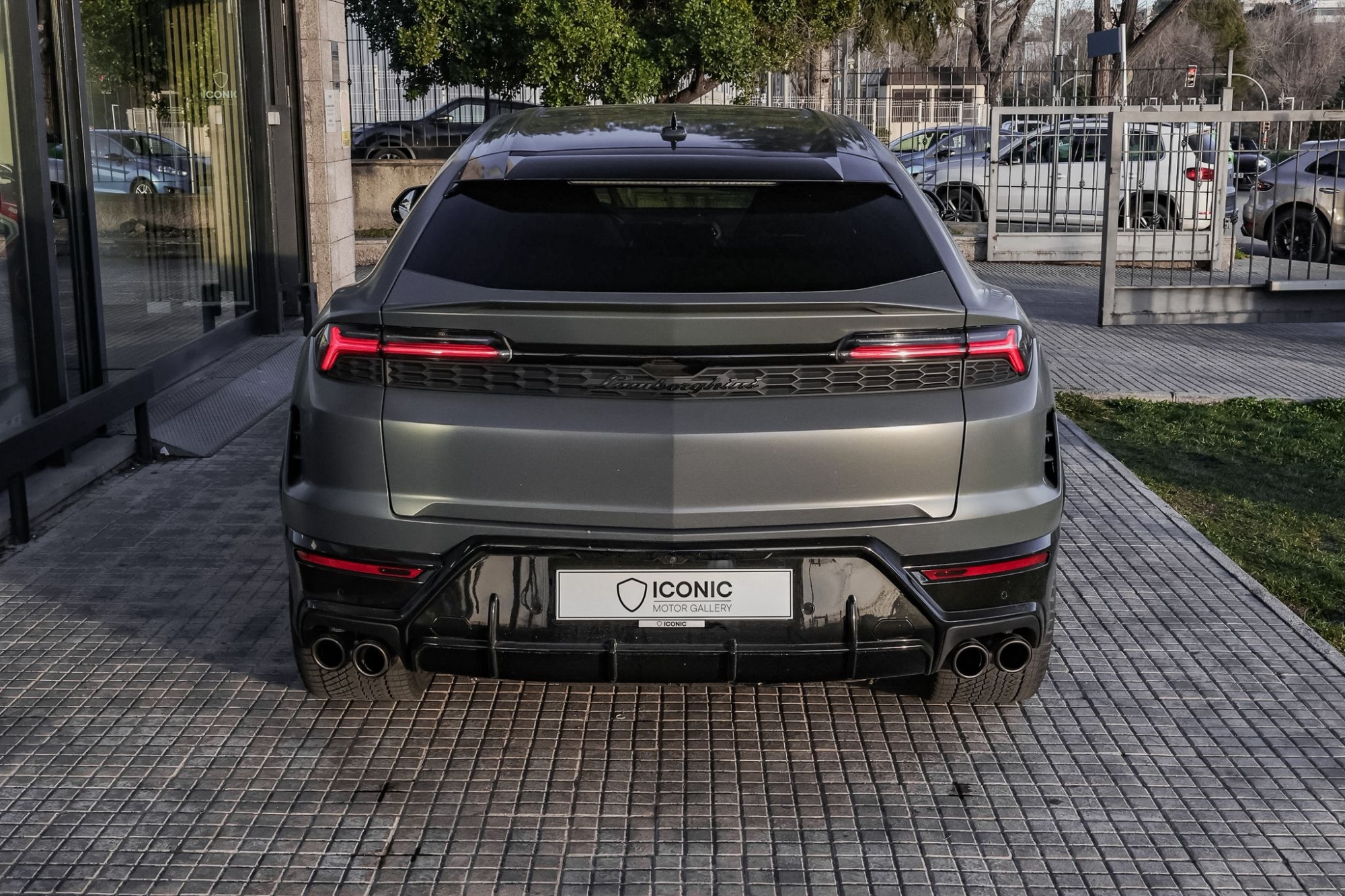 LAMBORGHINI URUS SE
