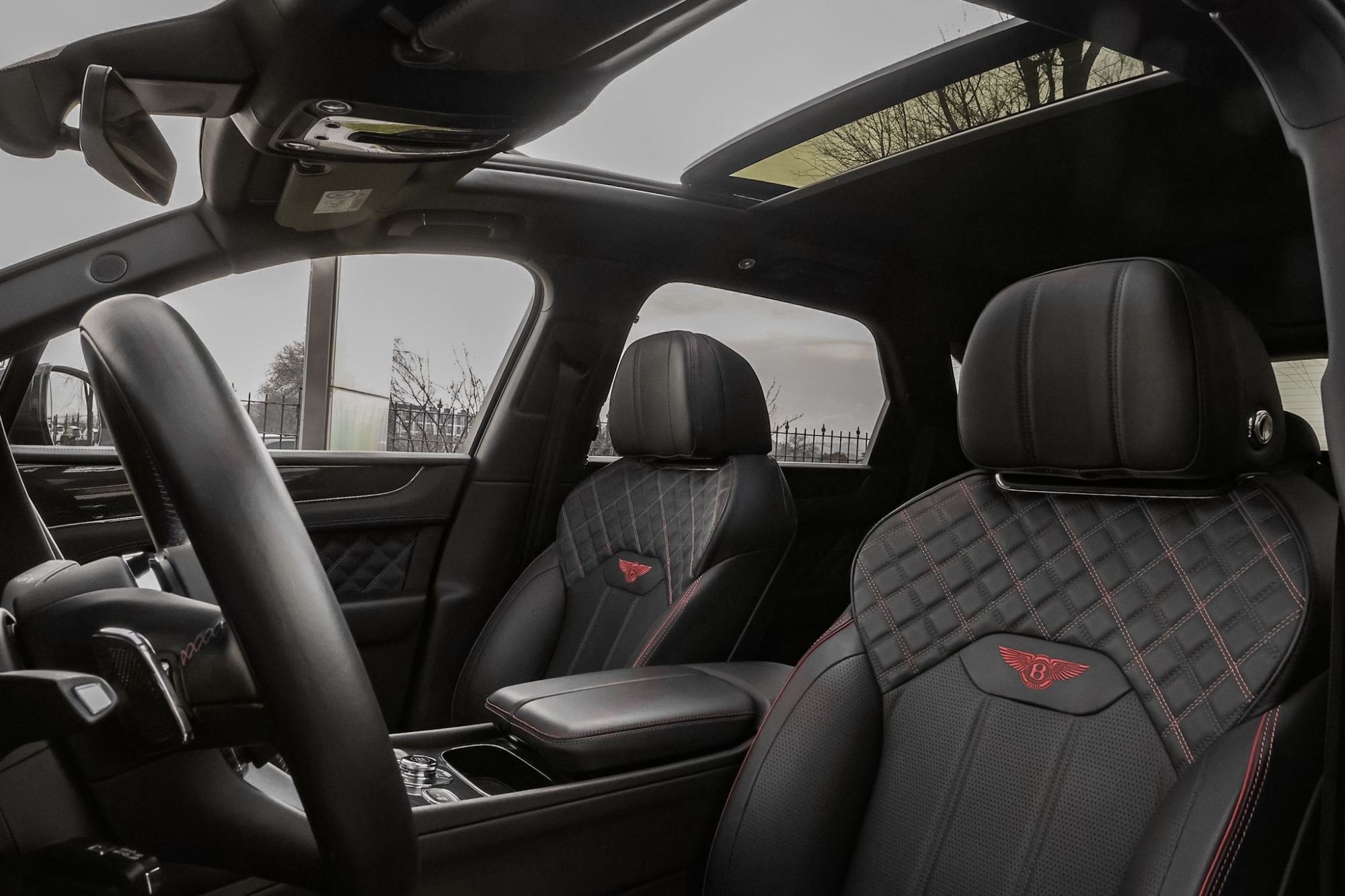 BENTLEY BENTAYGA FIRST EDITION