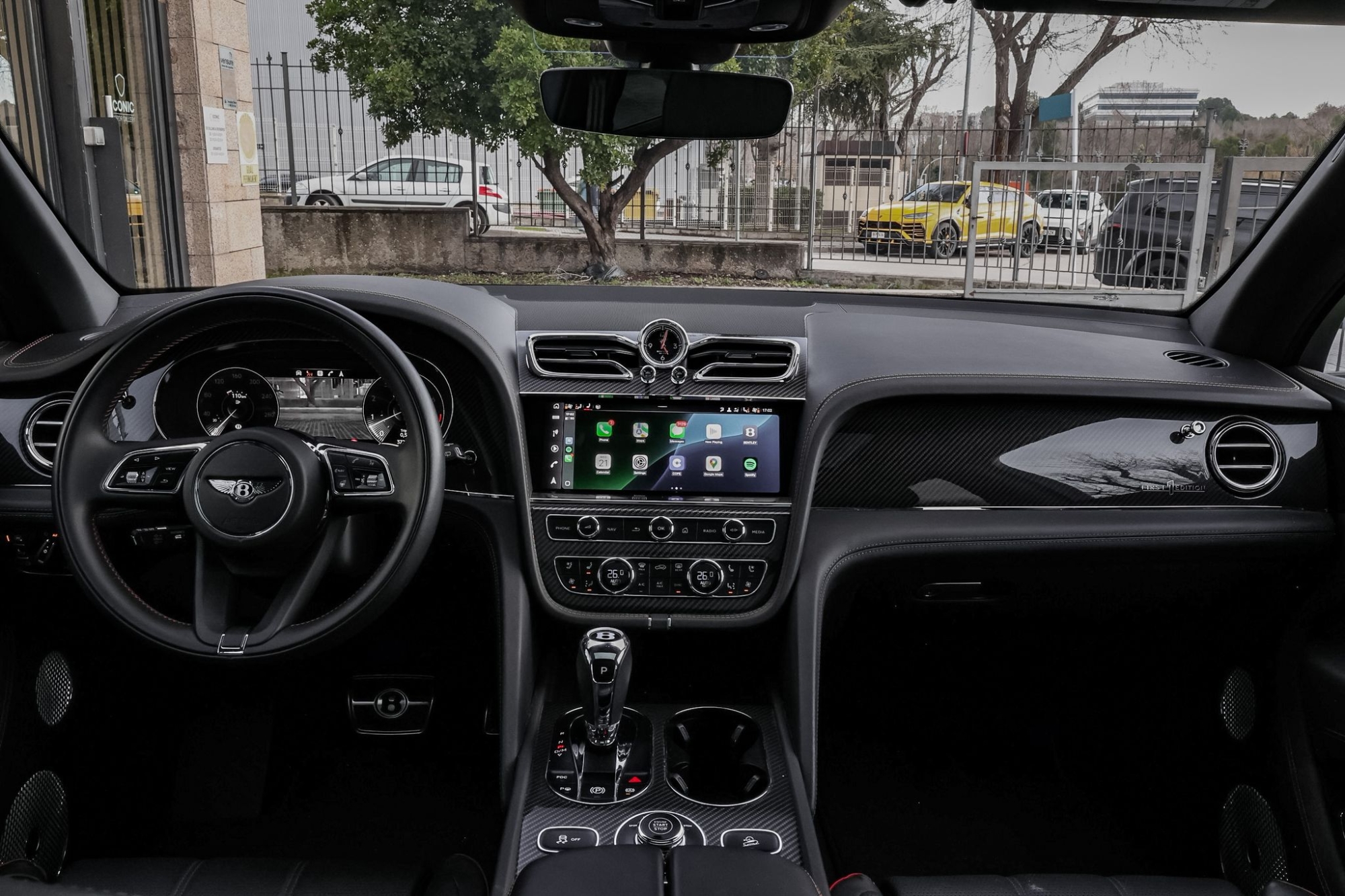 BENTLEY BENTAYGA FIRST EDITION