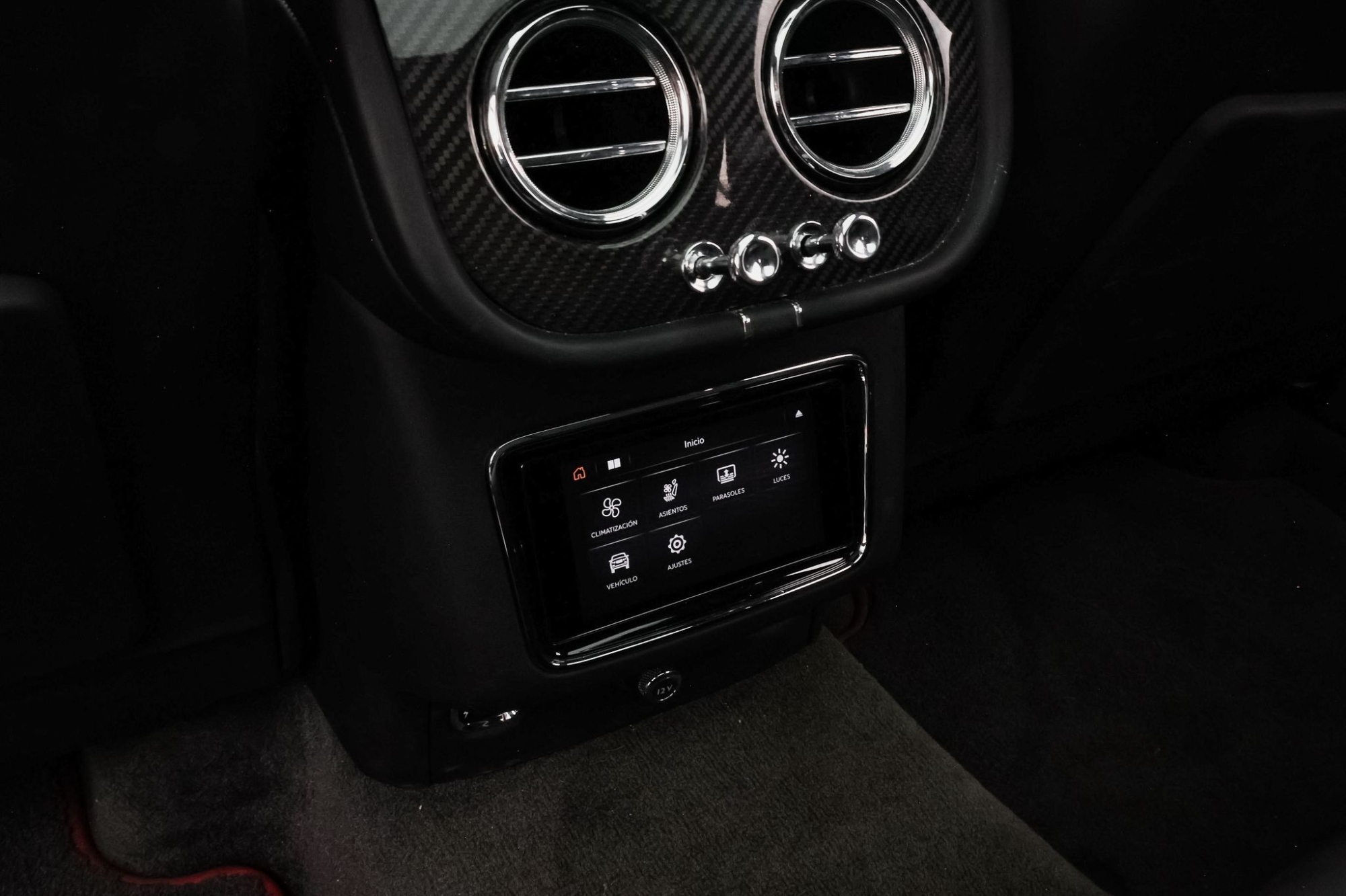 BENTLEY BENTAYGA FIRST EDITION