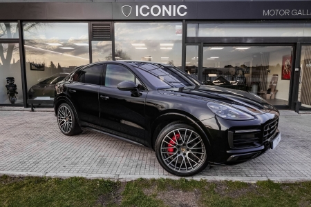PORSCHE CAYENNE GTS COUPE AKRAPOVIC