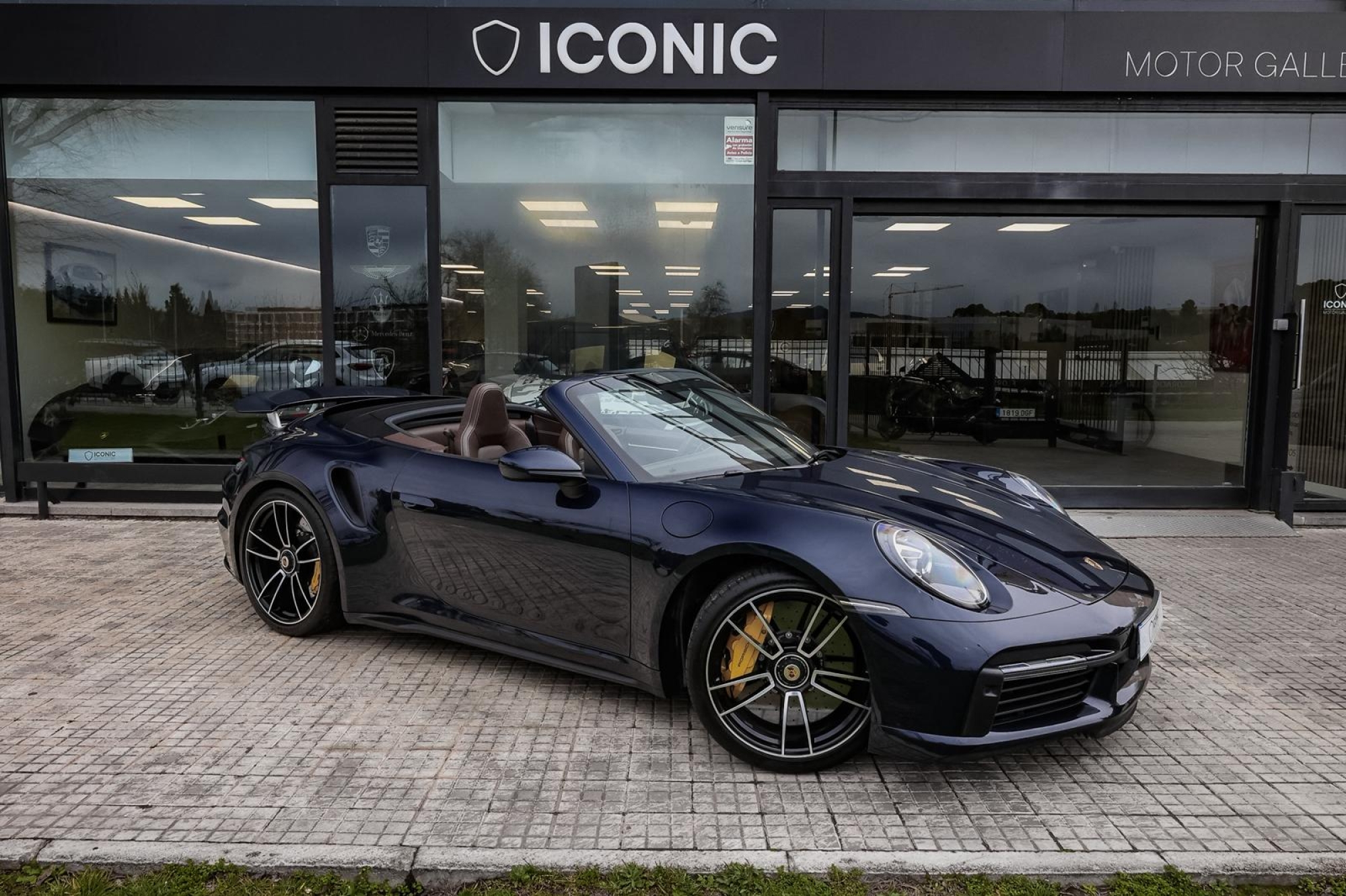 PORSCHE 911 992 TURBO S CABRIO