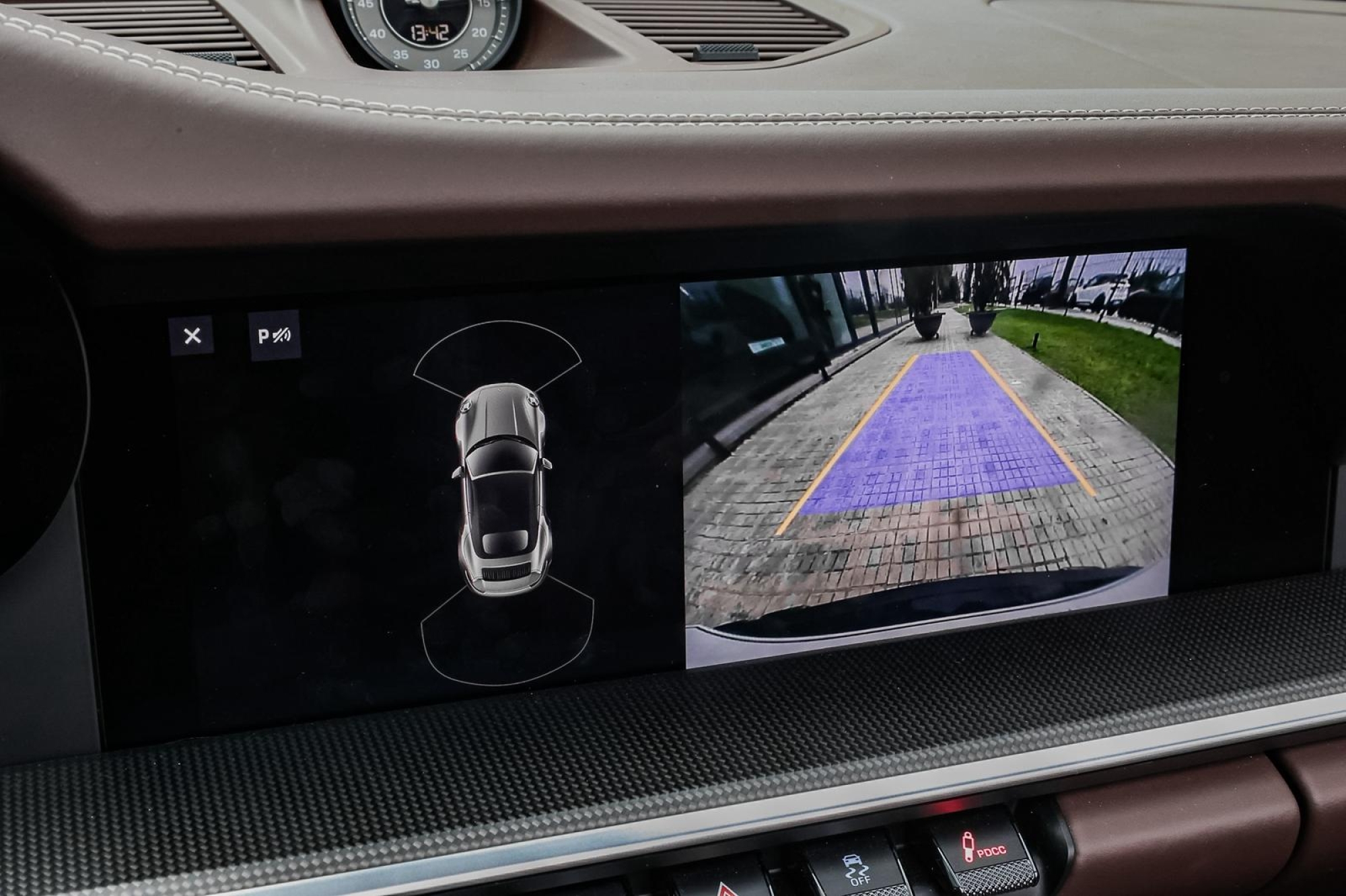 PORSCHE 911 992 TURBO S CABRIO