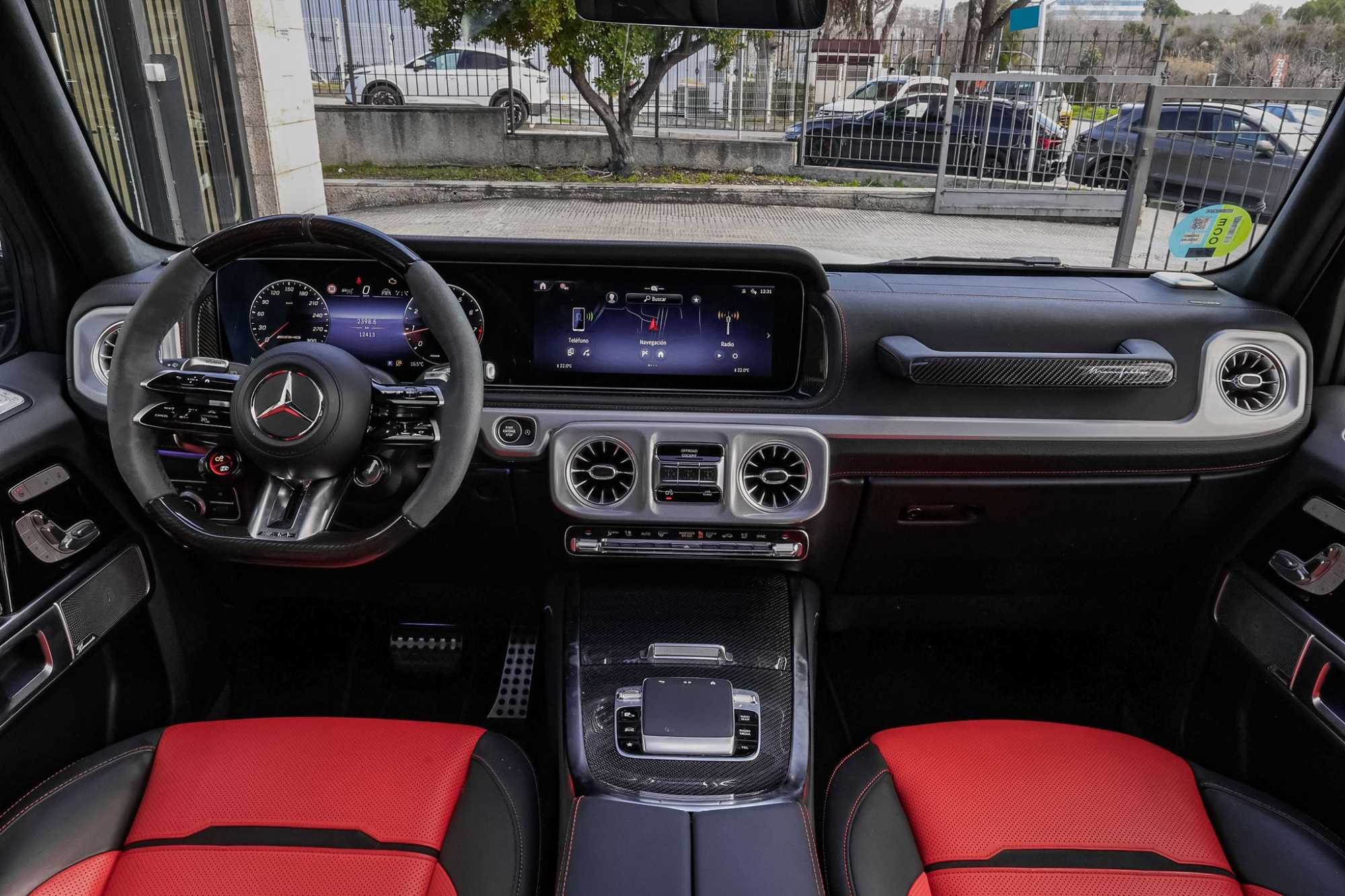 MERCEDES-BENZ AMG G63