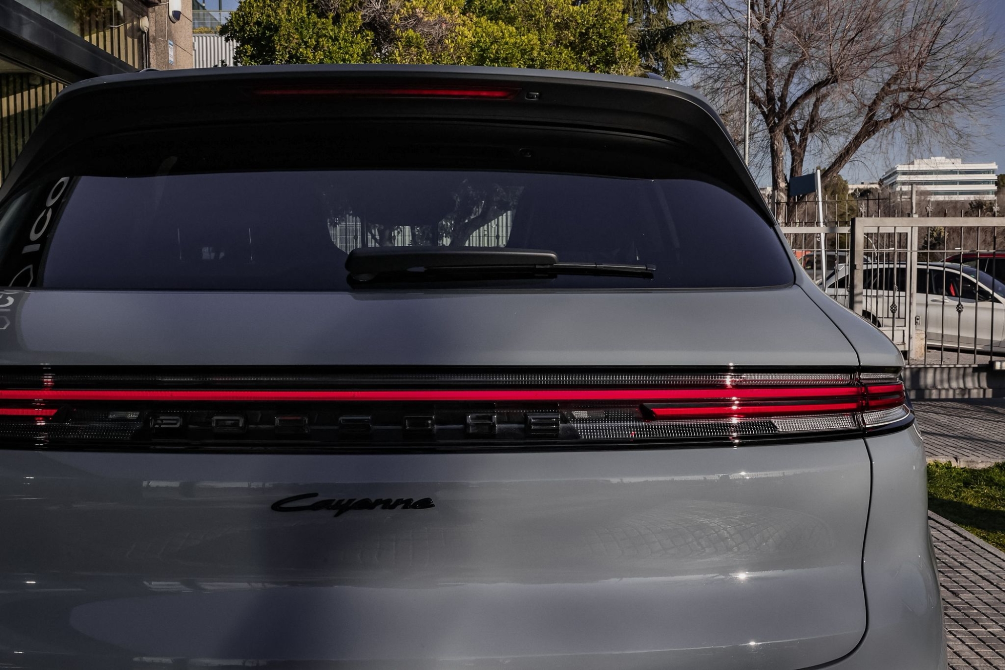 PORSCHE CAYENNE E-HYBRID 