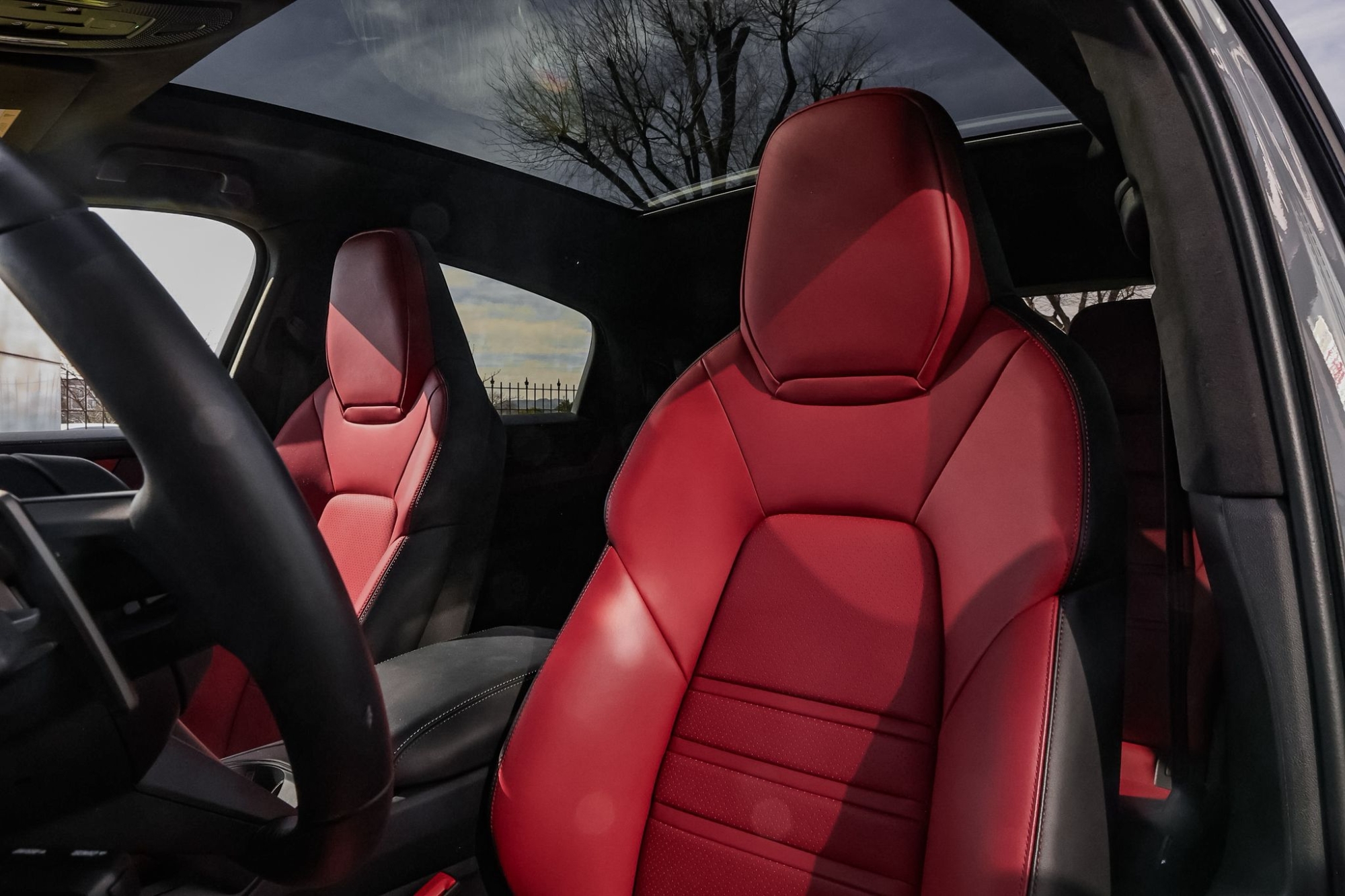 PORSCHE CAYENNE COUPE GTS 