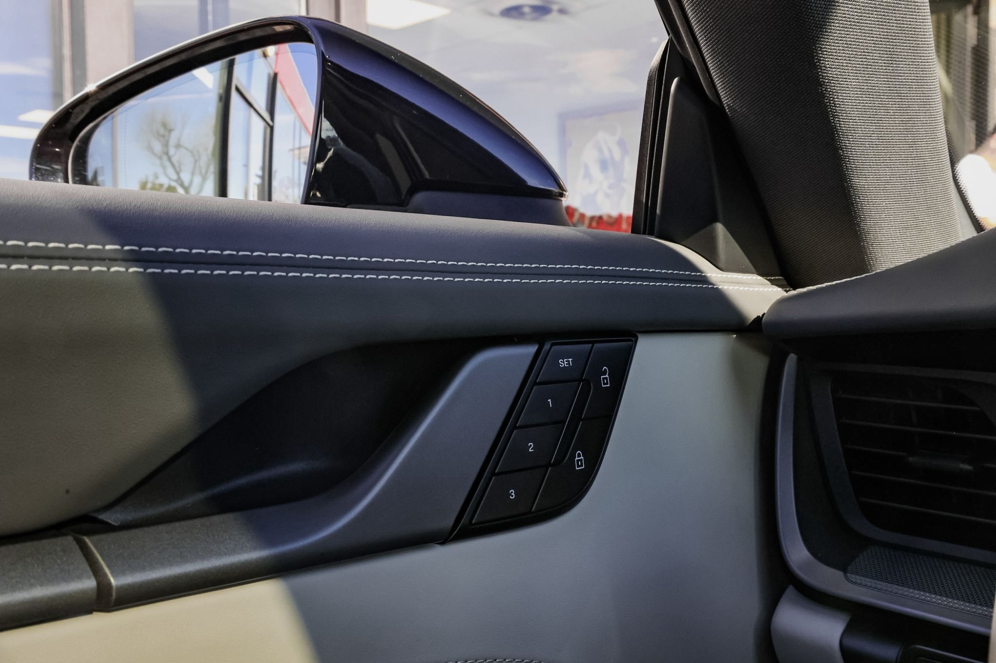 PORSCHE 911 992.2 CARRERA 