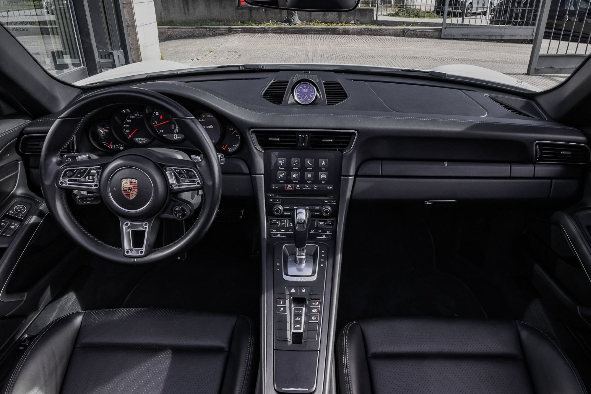 PORSCHE 911 991.2 CARRERA 4 GTS CABRIOLET