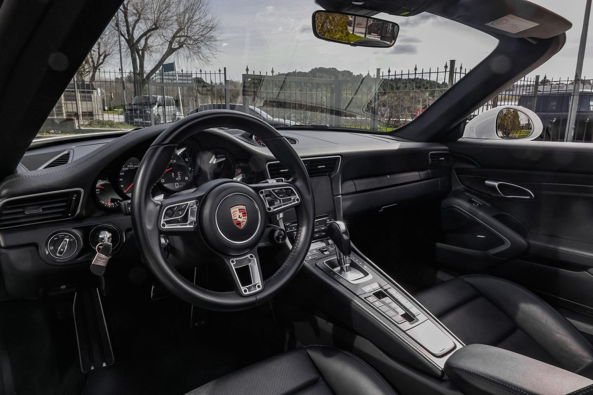 PORSCHE 911 991.2 CARRERA 4 GTS CABRIOLET