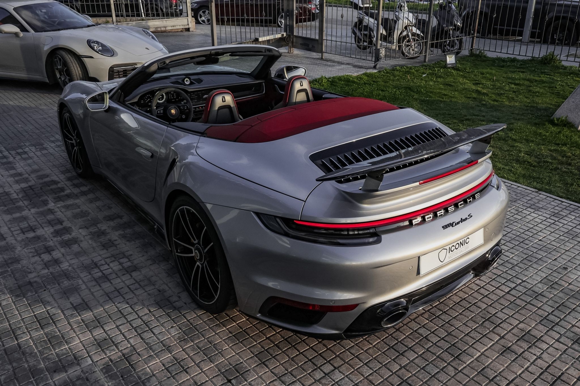PORSCHE 911 992 TURBO S CABRIO