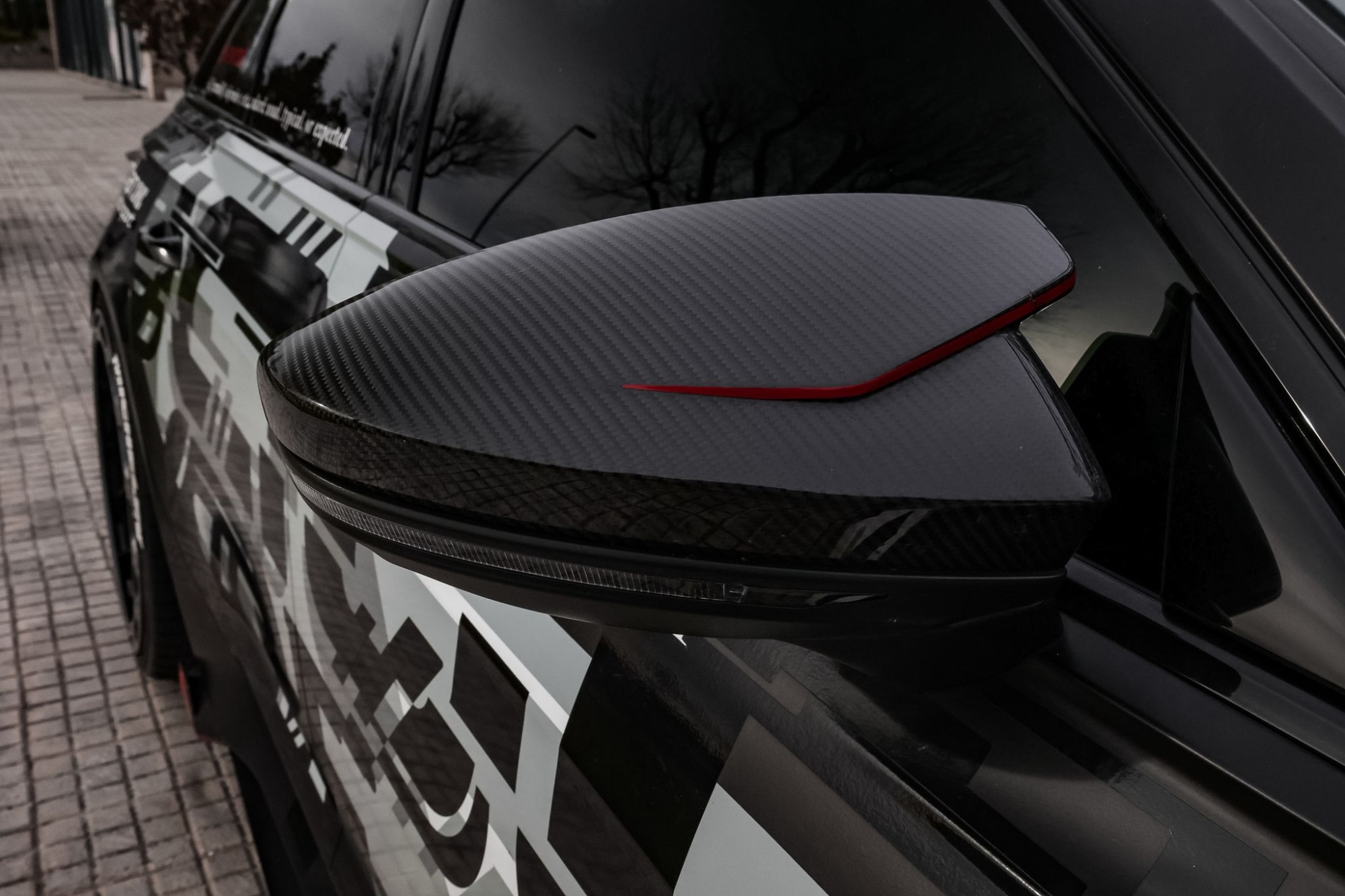 AUDI RS6 R ABT 1 OF 1 1000 CV