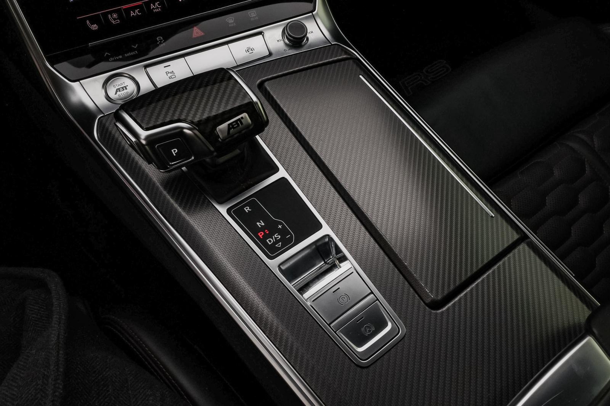 AUDI RS6 R ABT 1 OF 1 1000 CV